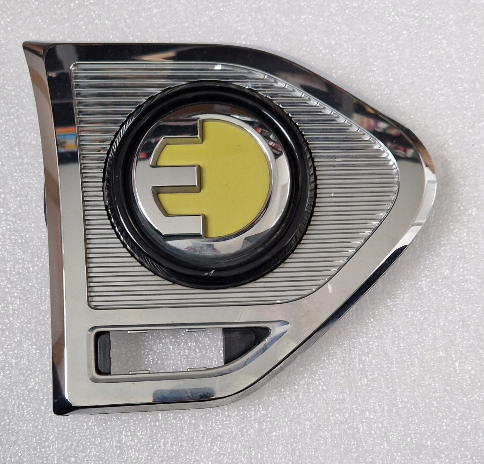 Крышка указателя поворота MINI F50 COUNTRYMAN 7414100