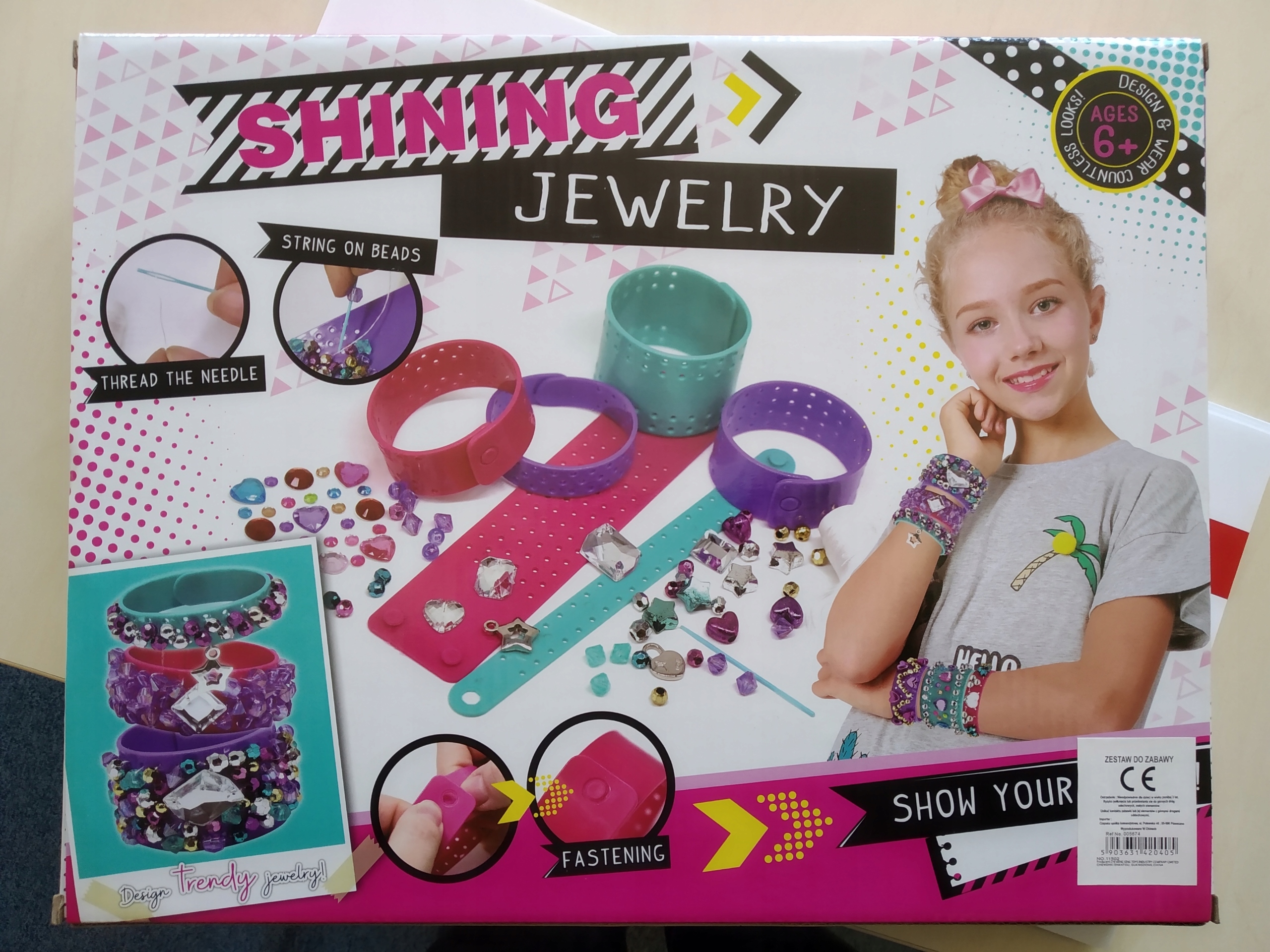 ZESTAW DO ROBIENIA BRANSOLETEK 39x31x4,8CM 0405