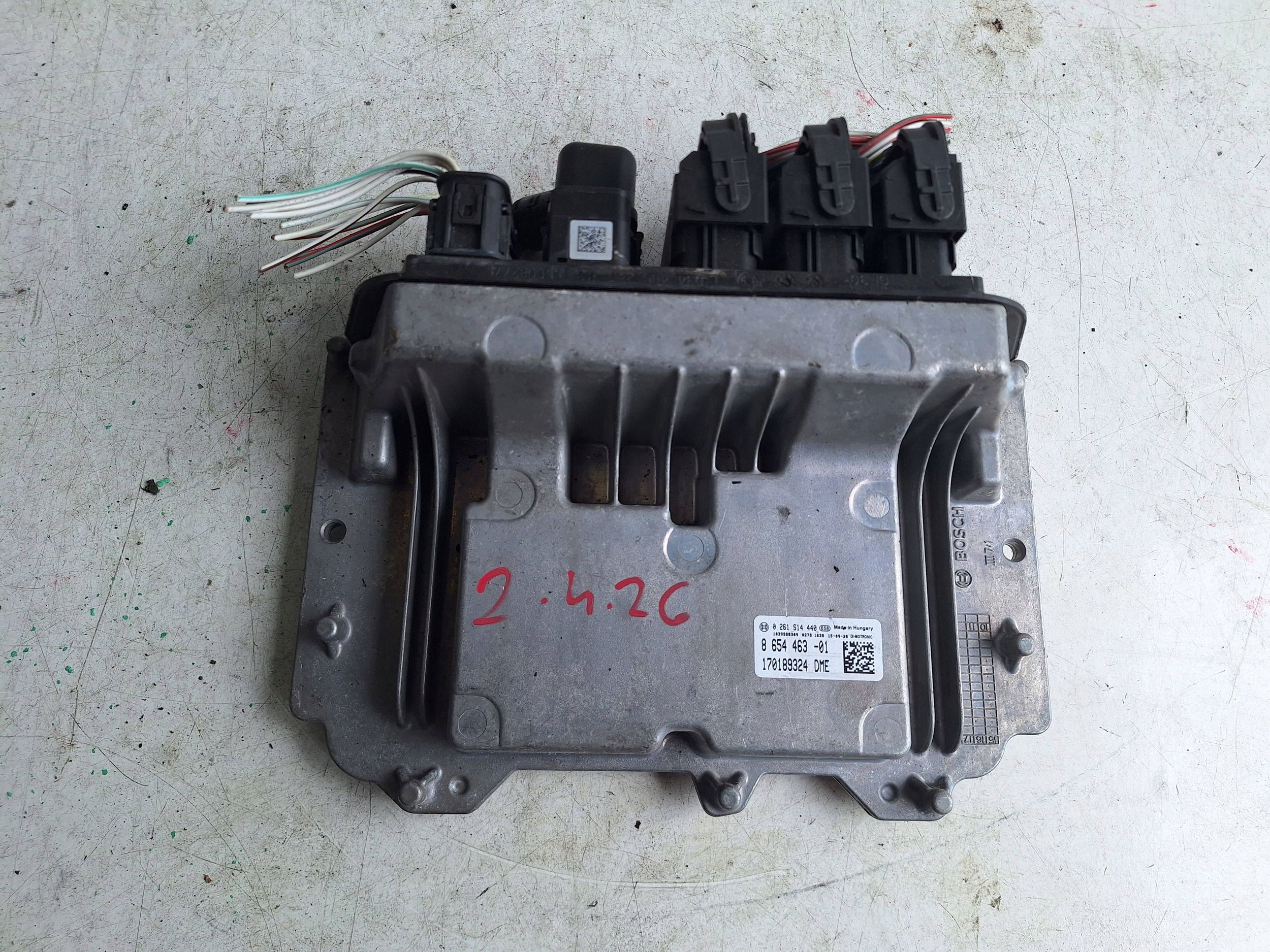 MINI computer control unit of the engine 8654463 BMW 170189324