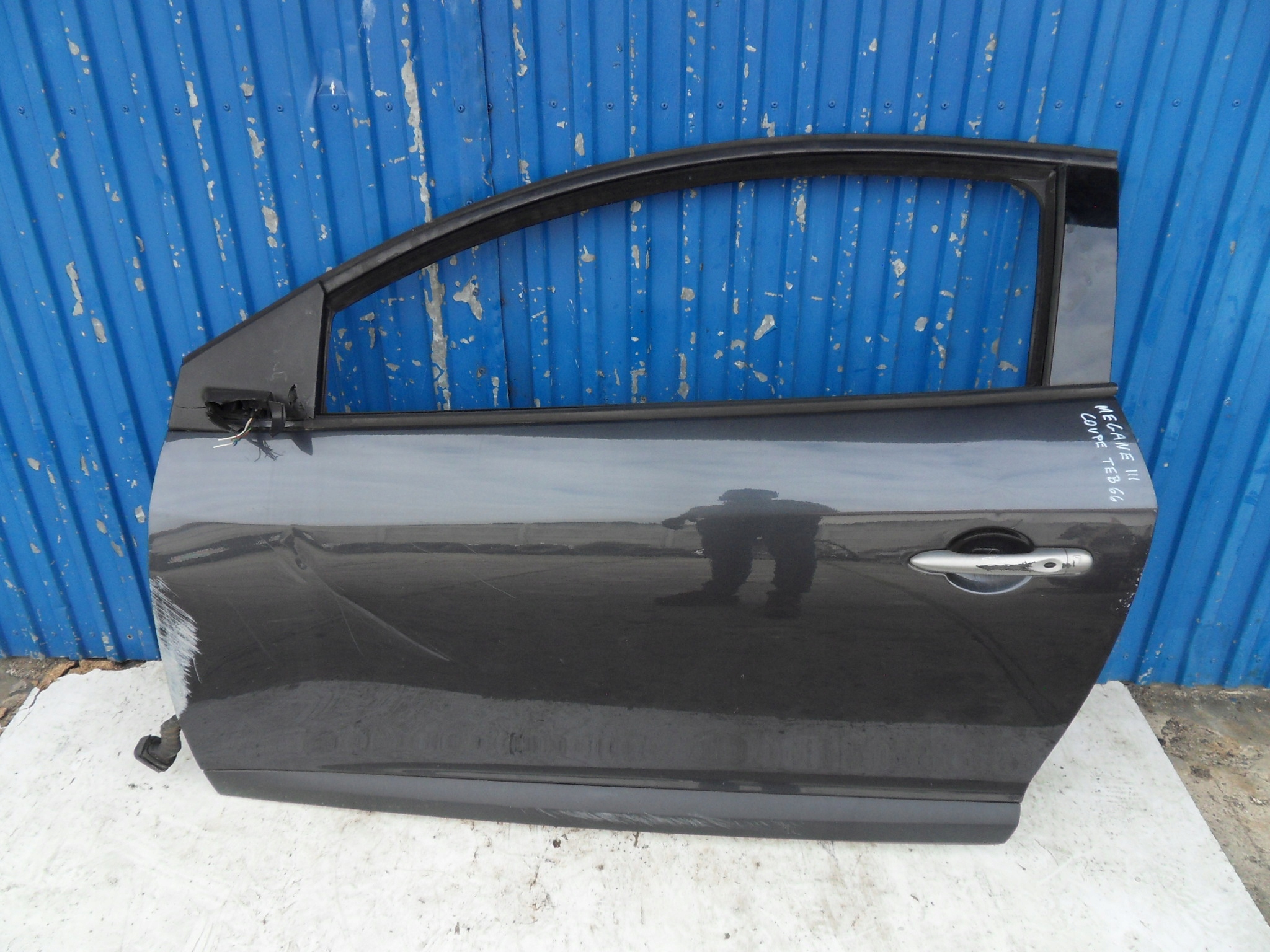 renault MEGANE III Купе 3D 08-12 дверь левая TEB66 ручка молдинг
