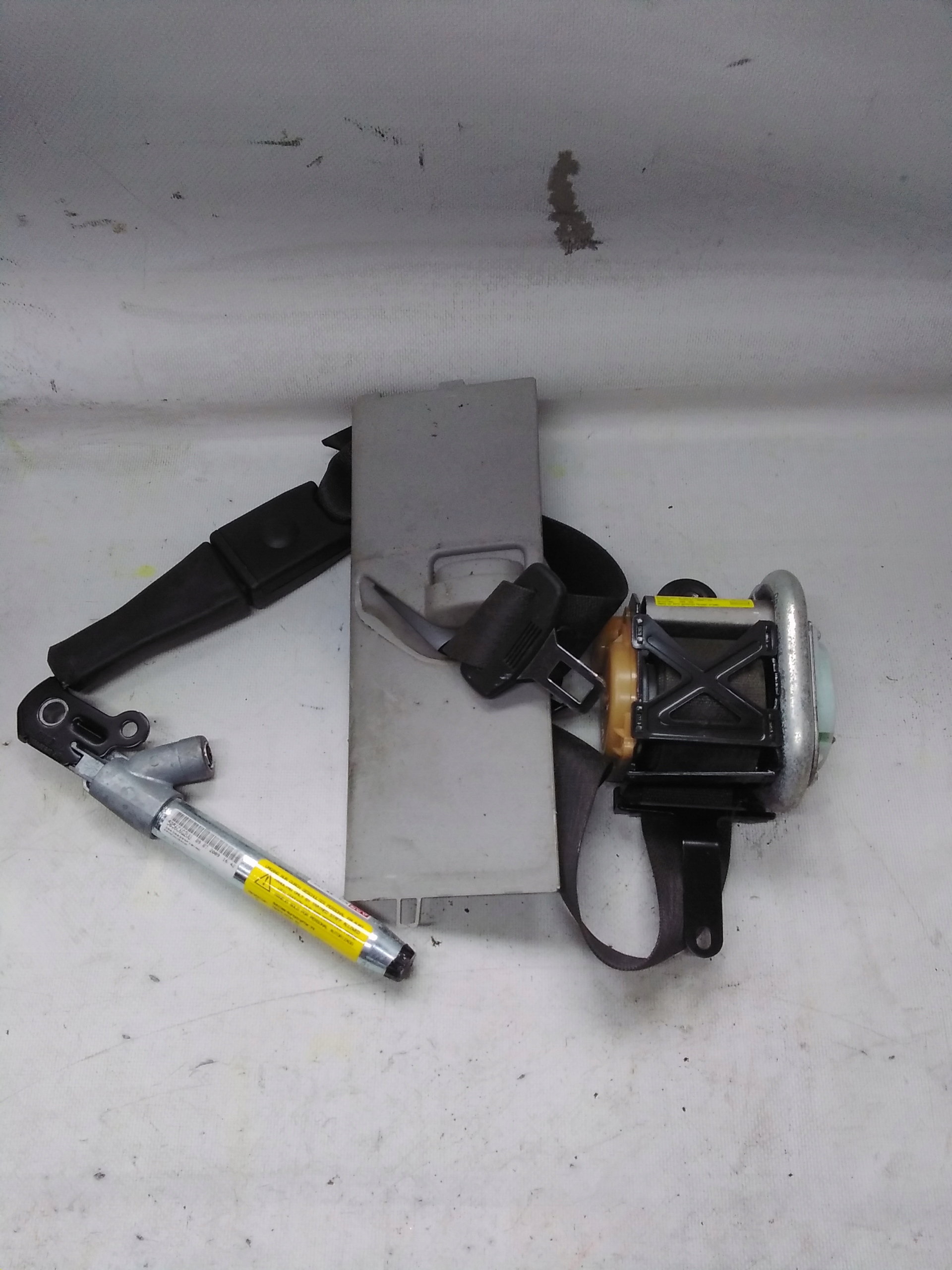 5601 OPEL INSIGNIA NAPINACZ PASA KOMPLETNE 3063932