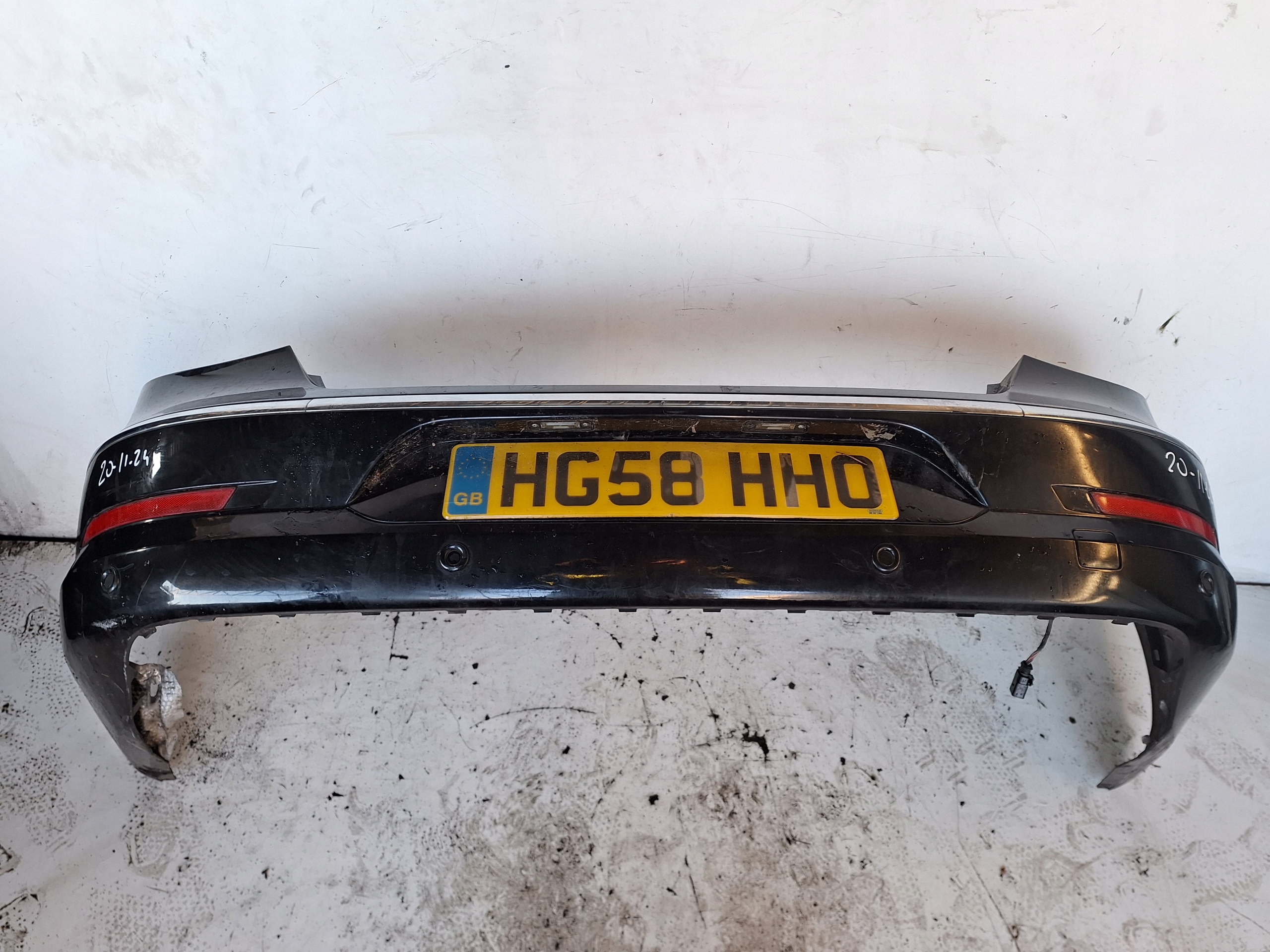 VOLKSWAGEN PASSAT CC 08-12 Stoßstange heck + 4 X PDC