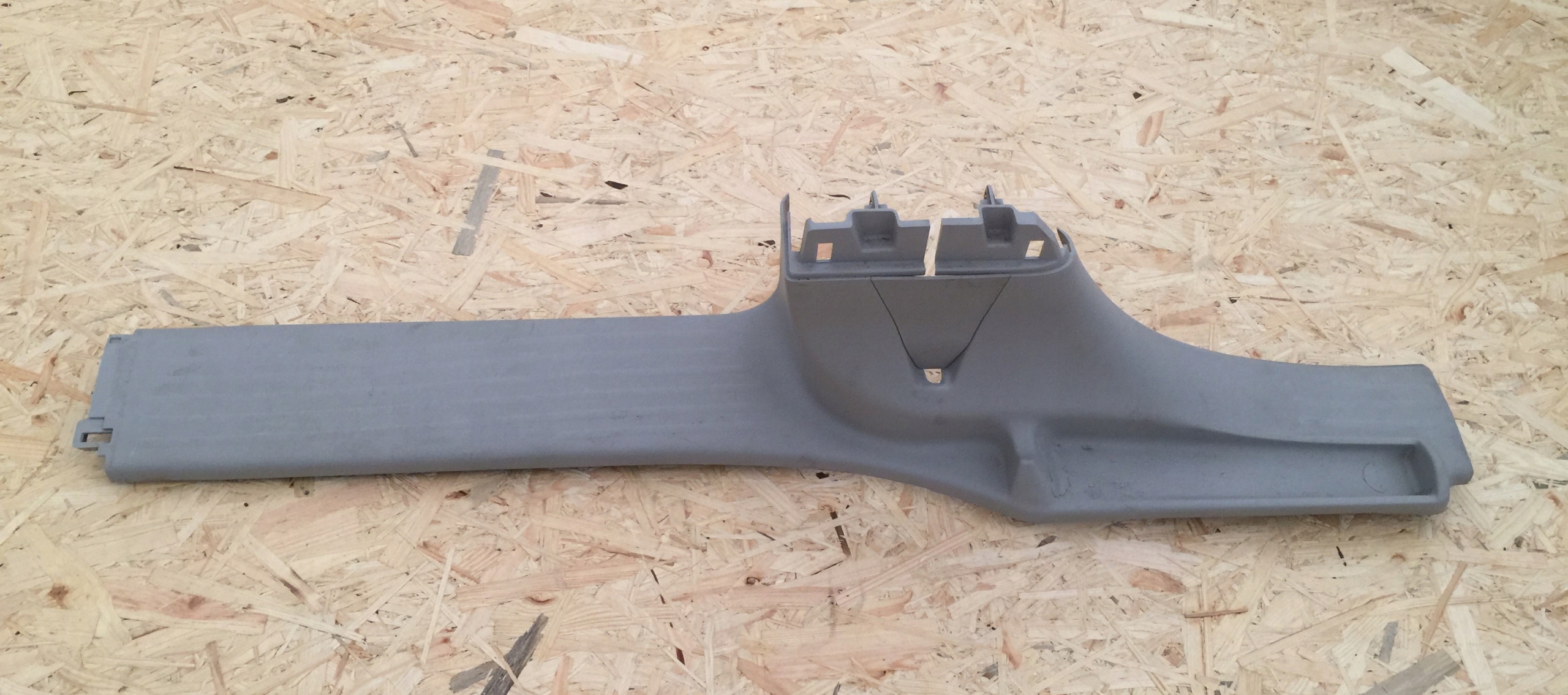 CHRYSLER PACIFICA 17 ПЛАСТИК НА ПОРІГ ОЗДОБЛЕННЯ