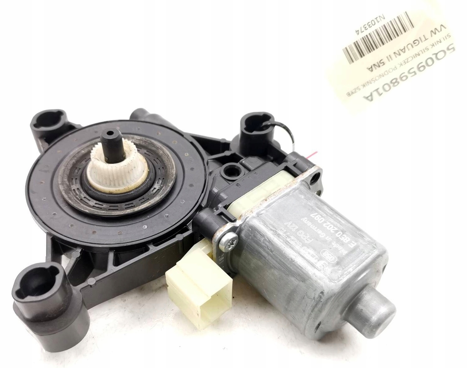 engine windows left front VW TIGUAN II 5Q0959801A