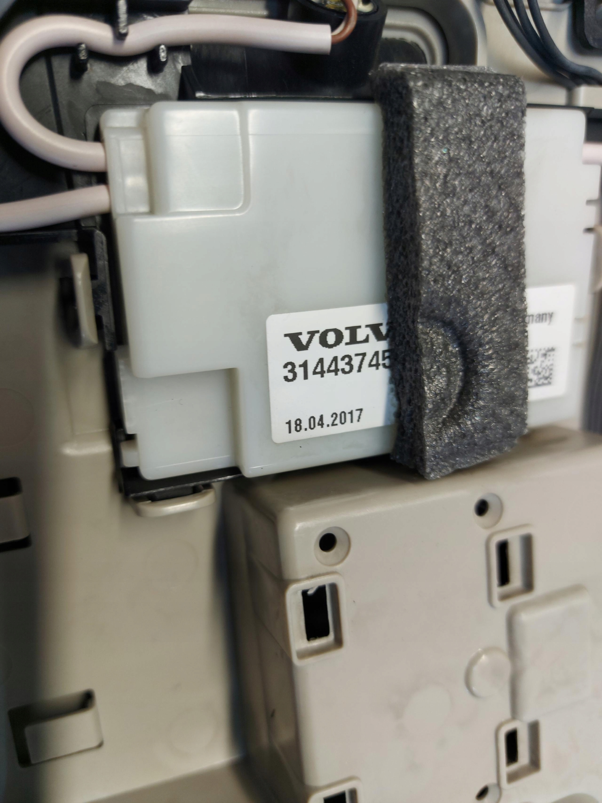 VOLVO V90 FANALE CIELO INTERNO kabinowa modulo