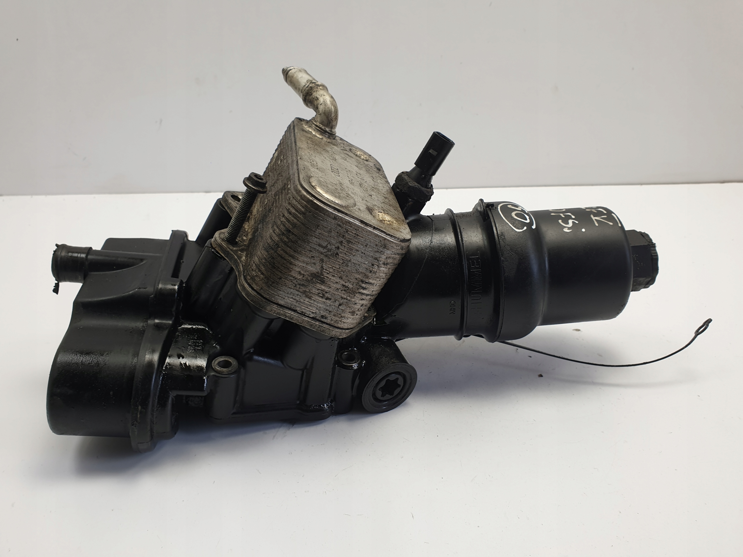 VW Golf V 2.0 FSI OBUDOWA FILTRA OLEJU podstawa Typ samochodu Samochody osobowe