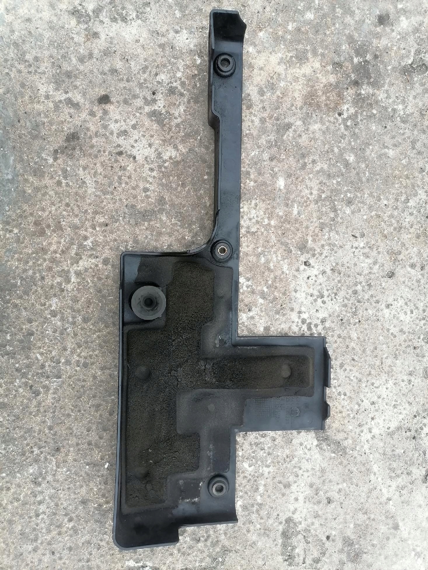 Abdeckung Blende Abdeckung DES MOTORS OPEL 2.0 , 2.2 24454289