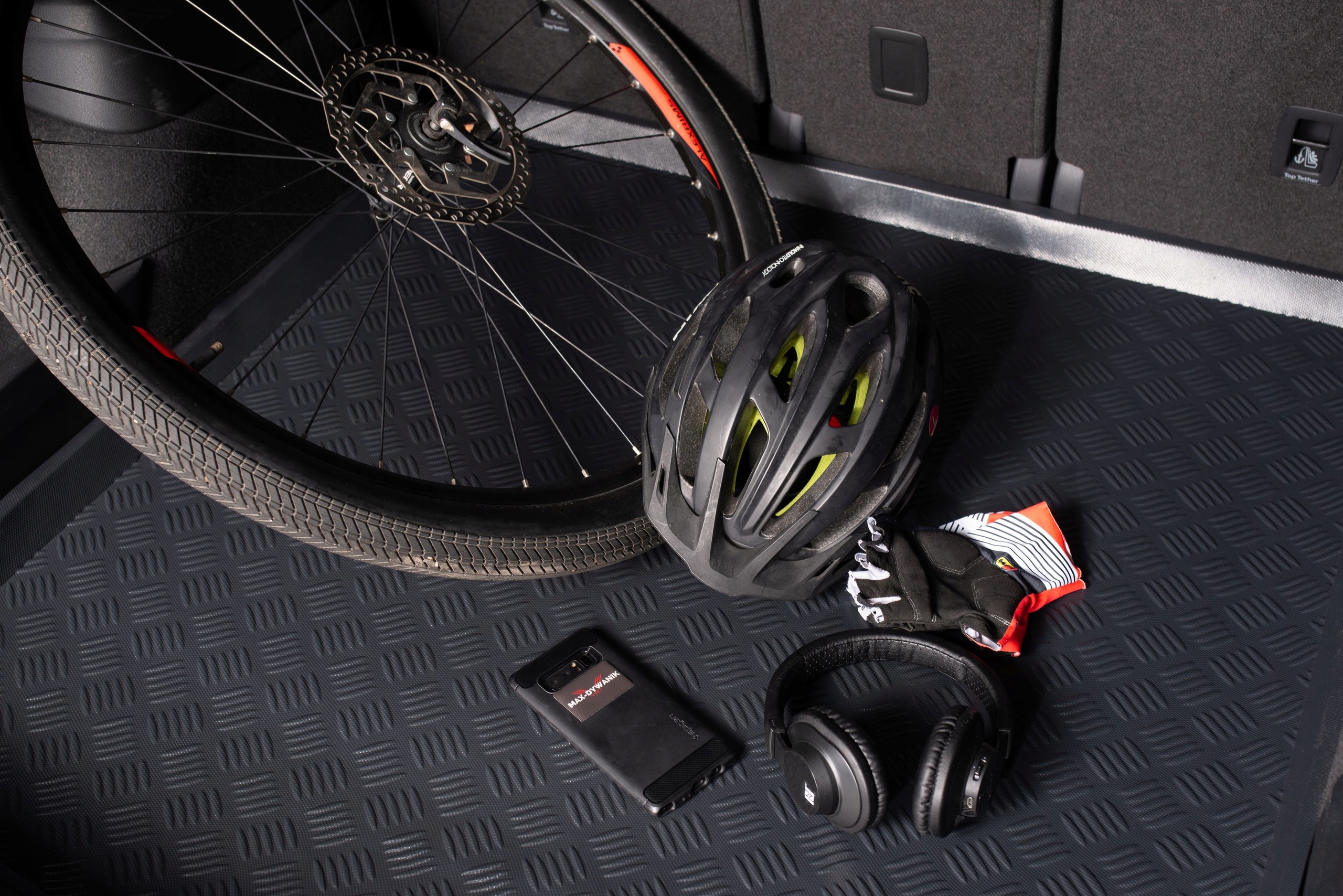 Renault Talisman Kombi 2015- Mata bagażnika Materiał polipropylen