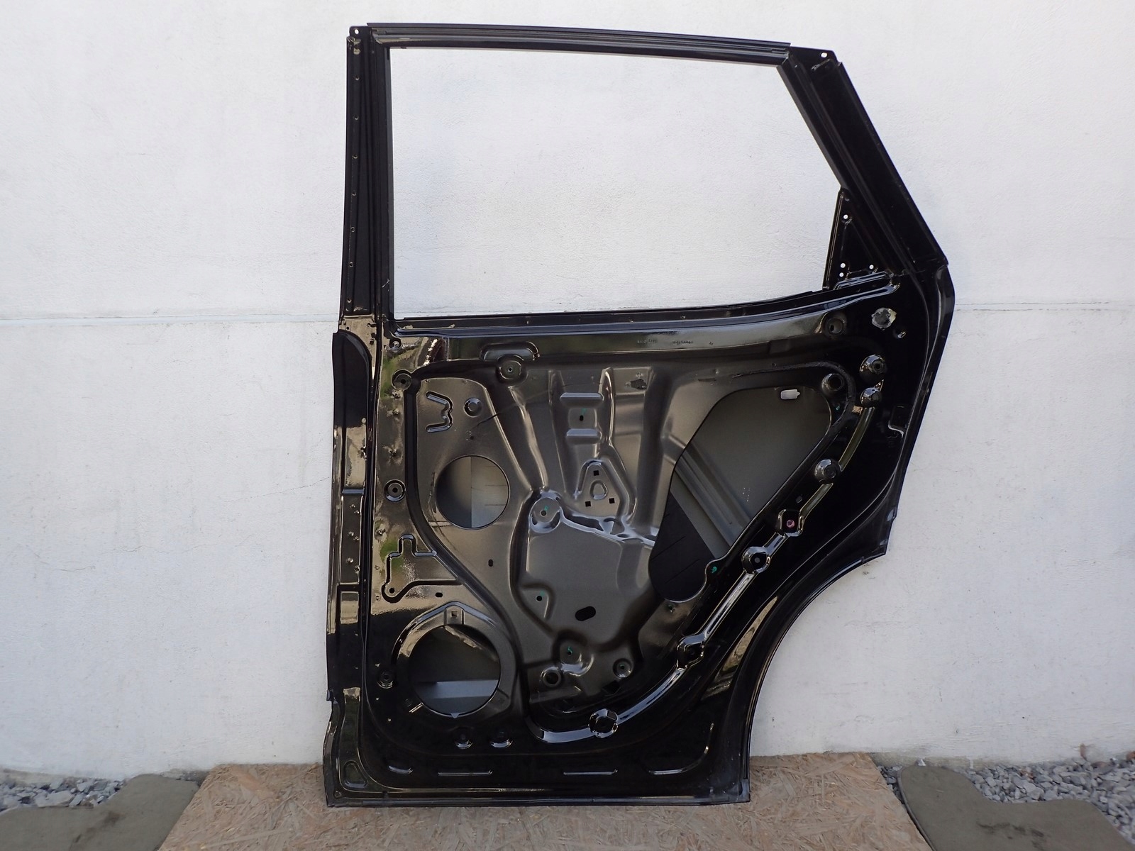 door right rear. right rear part MG HS EHS 2018