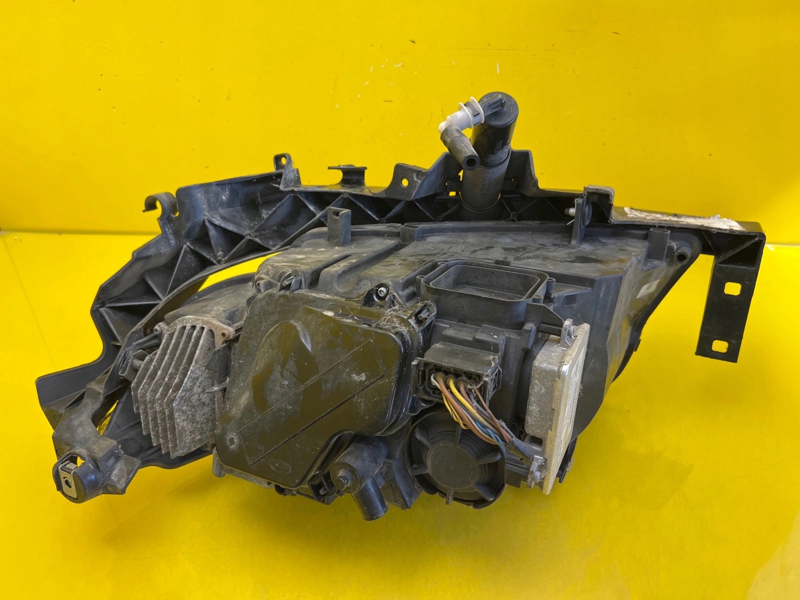 light right Bmw 3 E90 E91 Lift 08-12 Bi-Xenon 7240248