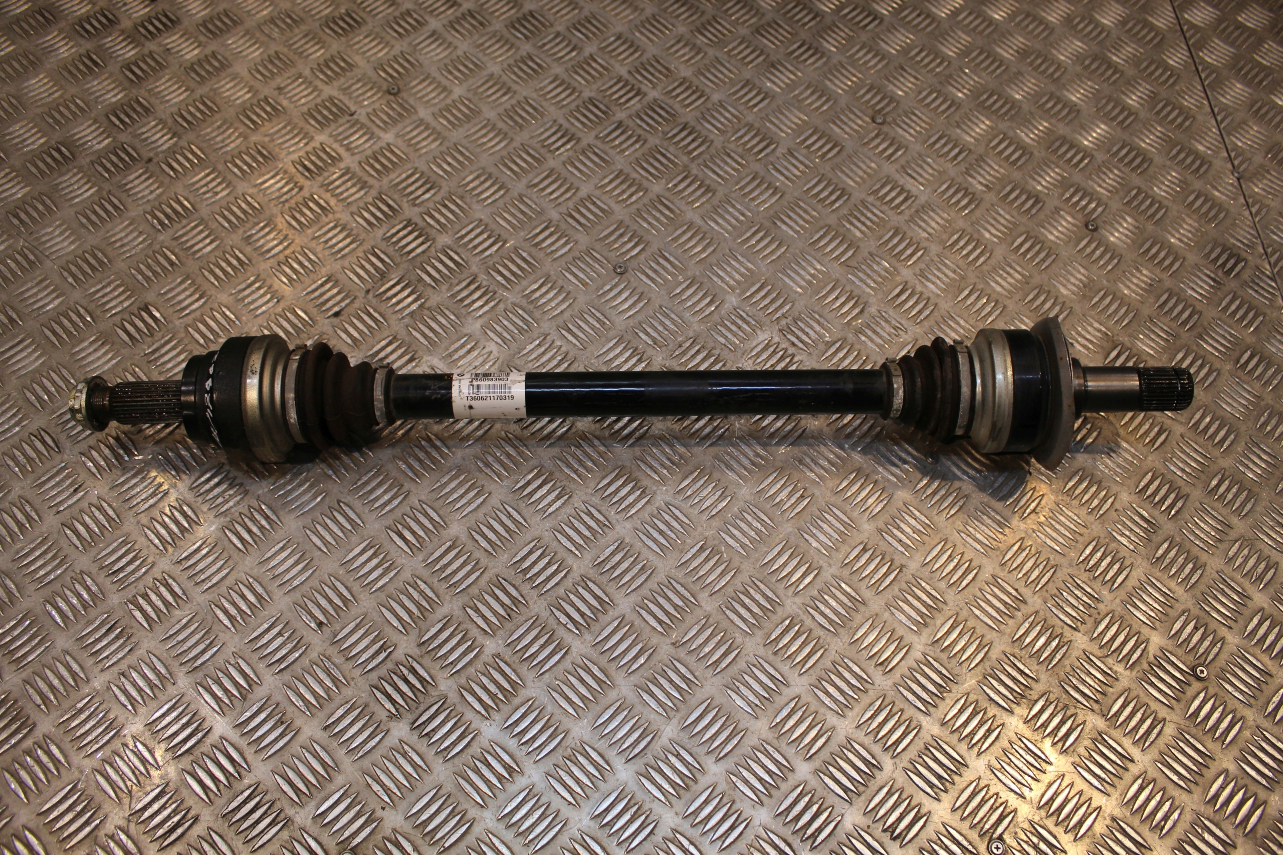 BMW E70 F15 F16 PÓŁOŚ TYŁ LEWA PRAWA 8609839