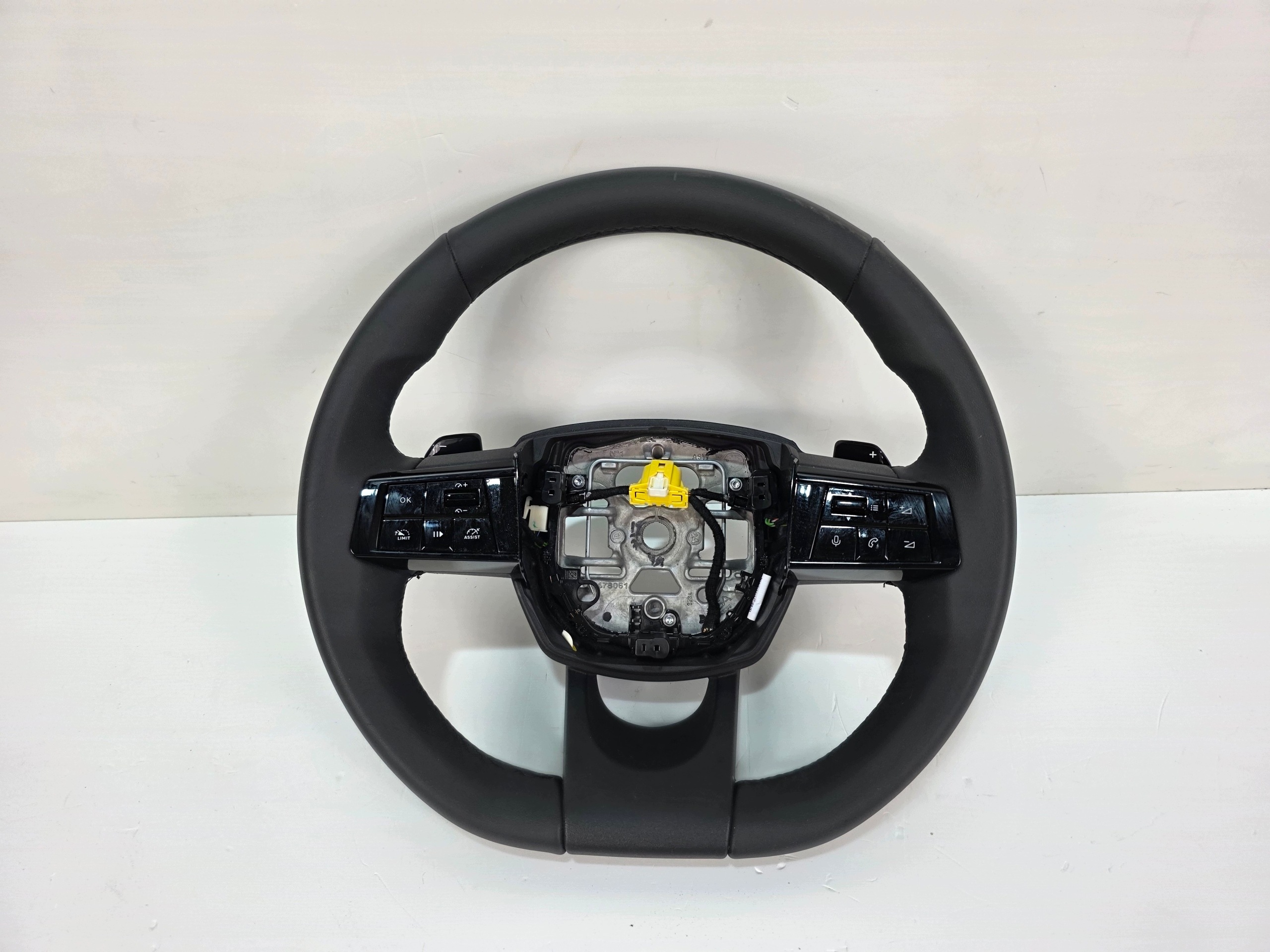 steering wheel, MULTIFUNKCJA leather with shifting LANCIA YPSILON IV L21 98638240ZD