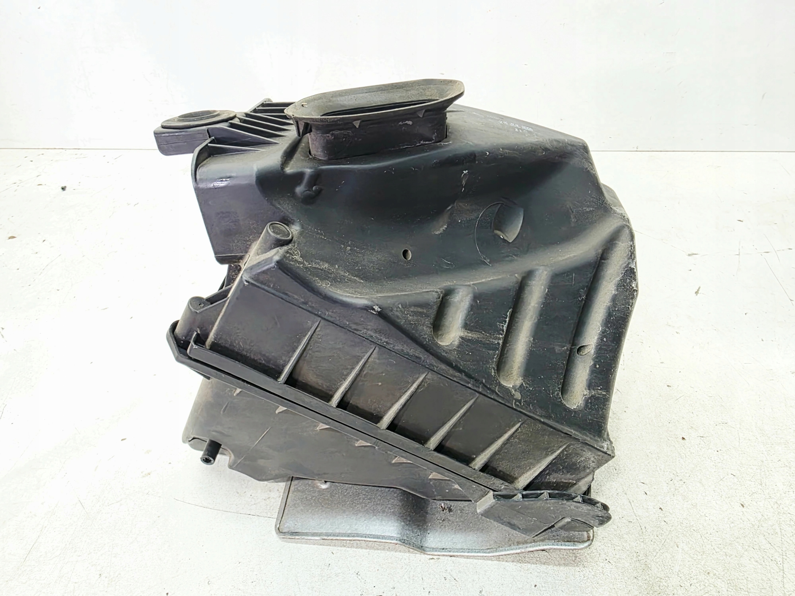 luftfiltergehäuse AUDI A4 B7 2.0 TFSI 03G133835A