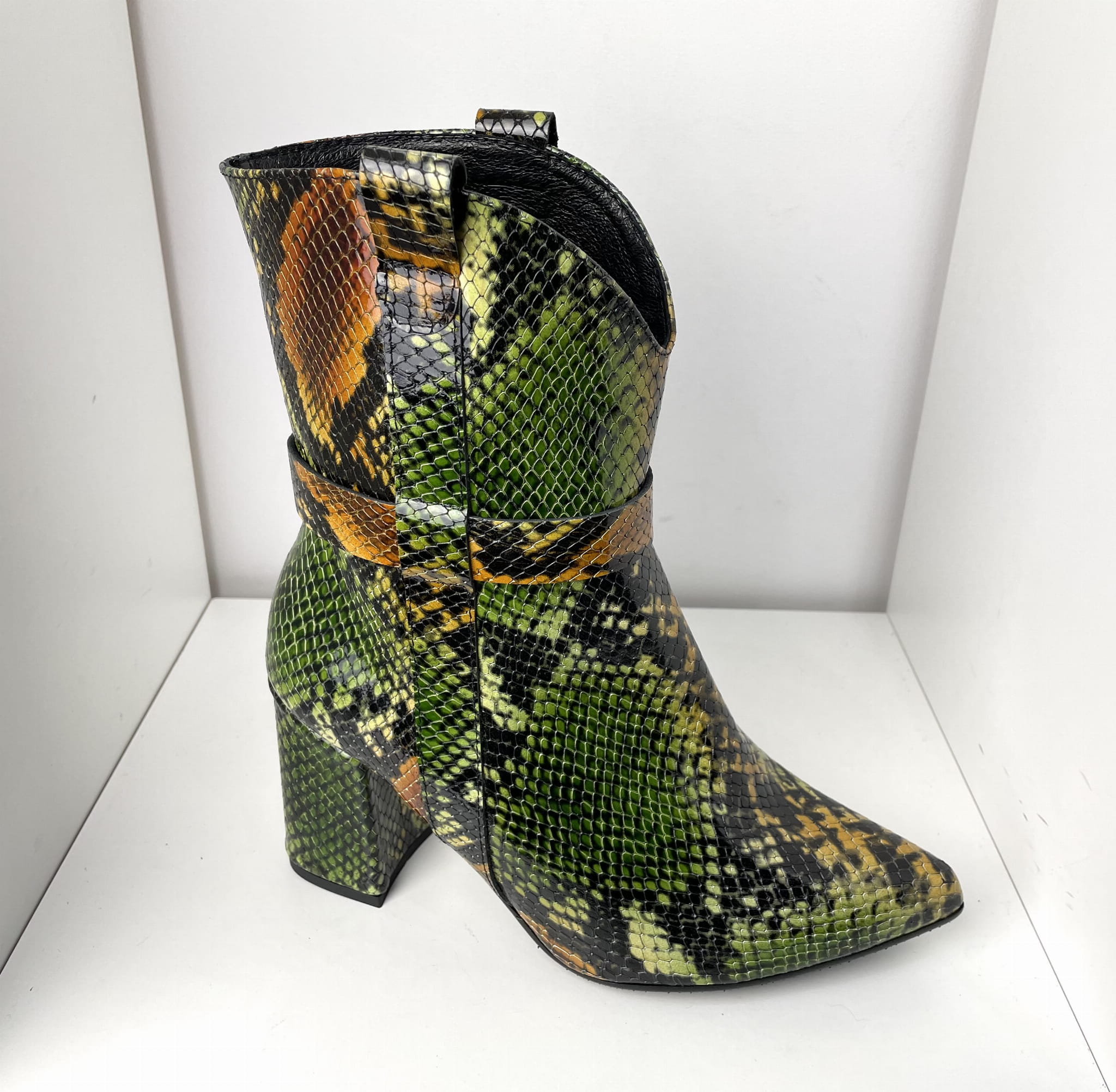 Dámské kotníkové boty Higo 2127/0 Had/Rgy 40