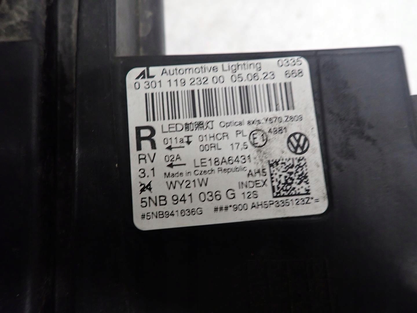 light front front right VW TIGUAN II LIFT FULL LED 2020- 5NB941036G