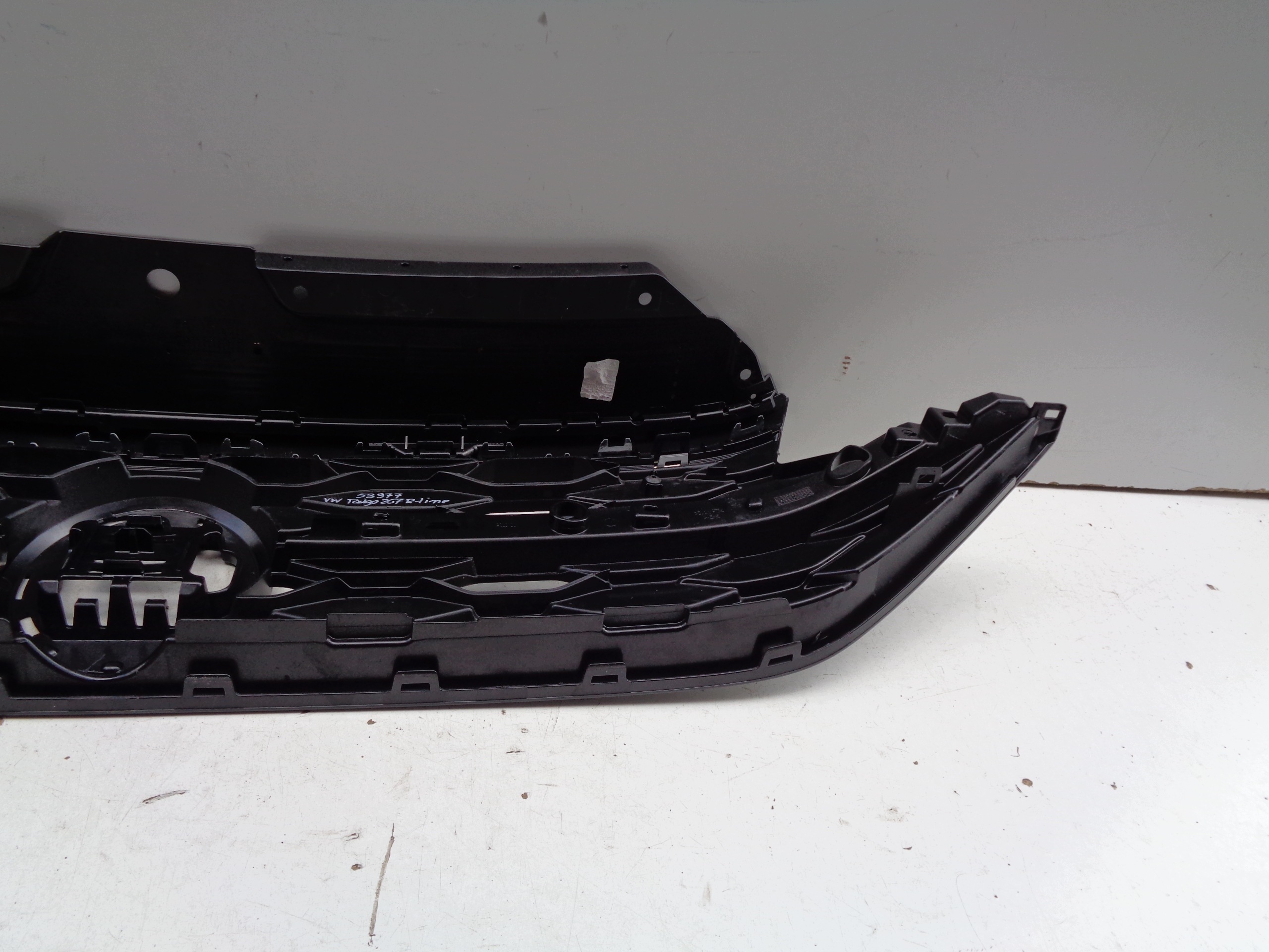 grille VW TAIGO 2G7 21- R-LINE NR 53977