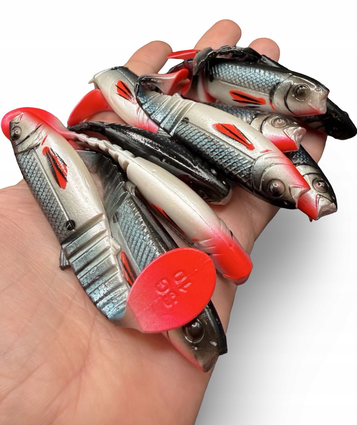 Limitowany Savage Gear Cannibal Stomped Roach Guma Na Szczupaka 10cm 1szt
