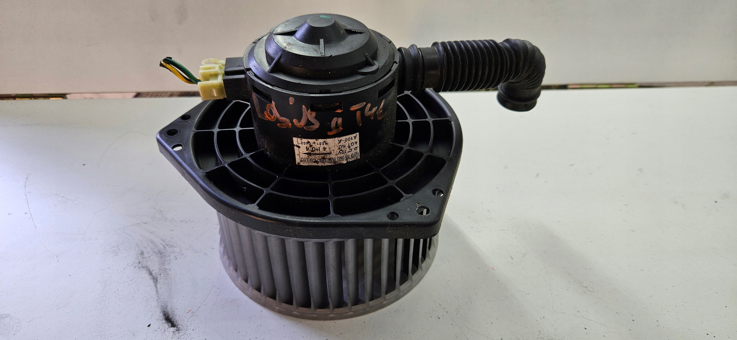 SsangYong Rodius 2 II Turismo 13- heating rear engine air conditioning devices