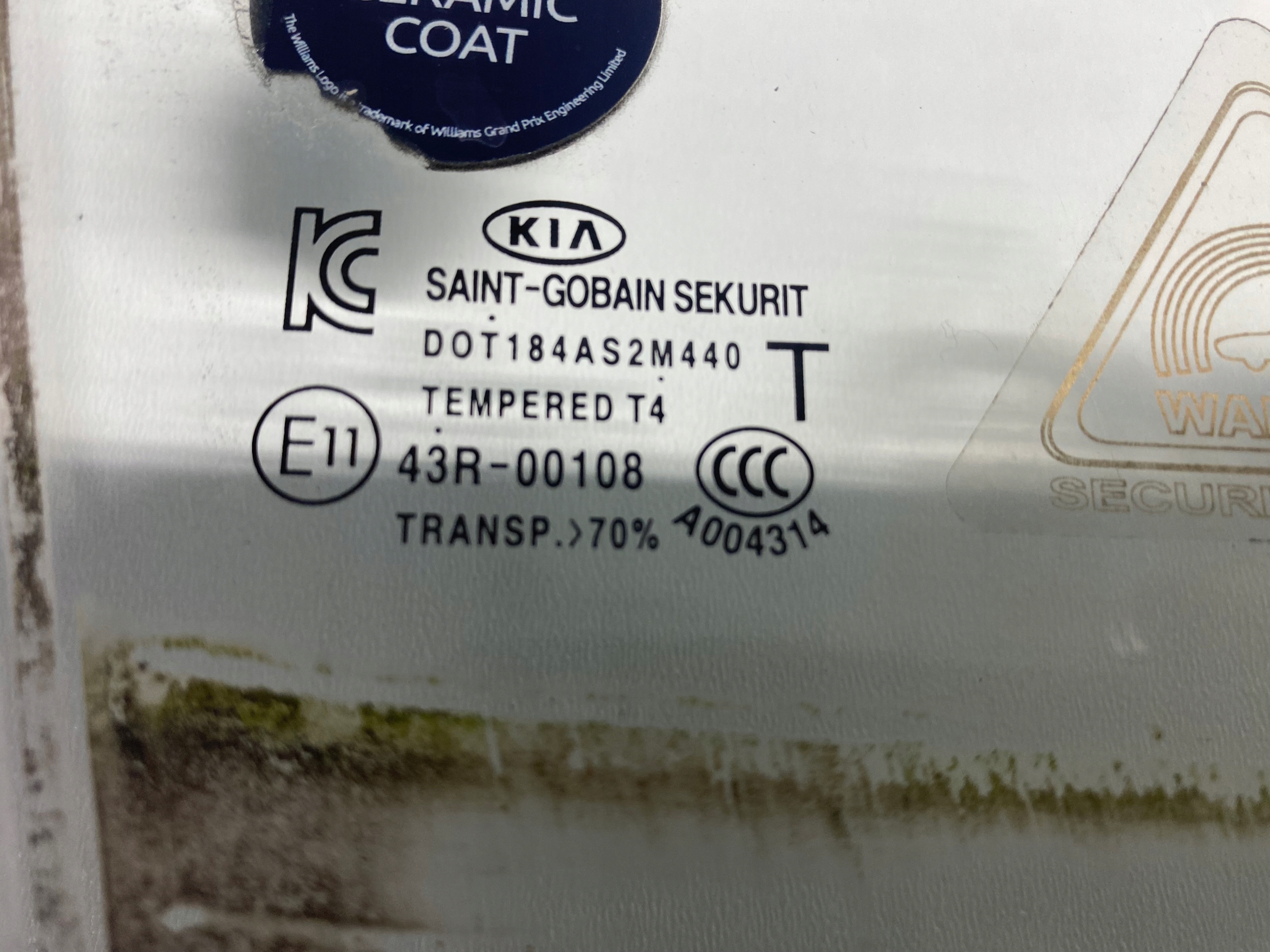 KIA CARENS IV front right door window 13-17 OE