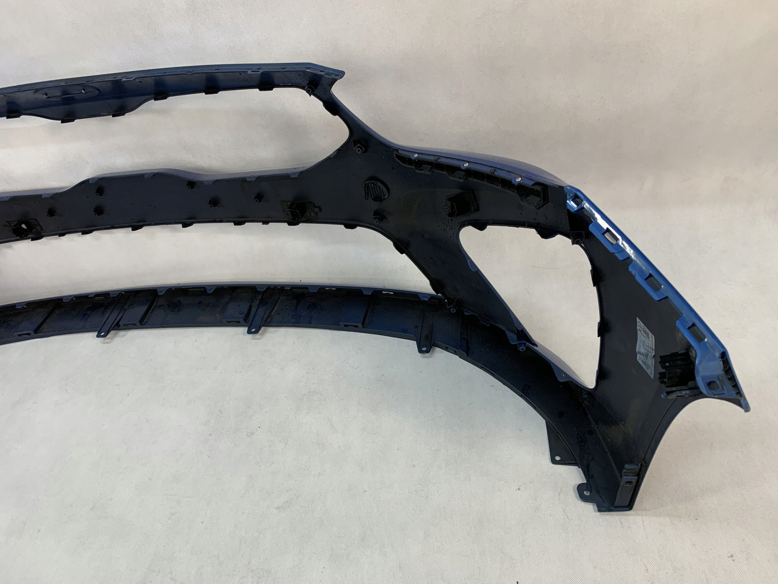 front bumper Kia Ceed 3 III GT 18-20r PDC 86511-J7710 01.26