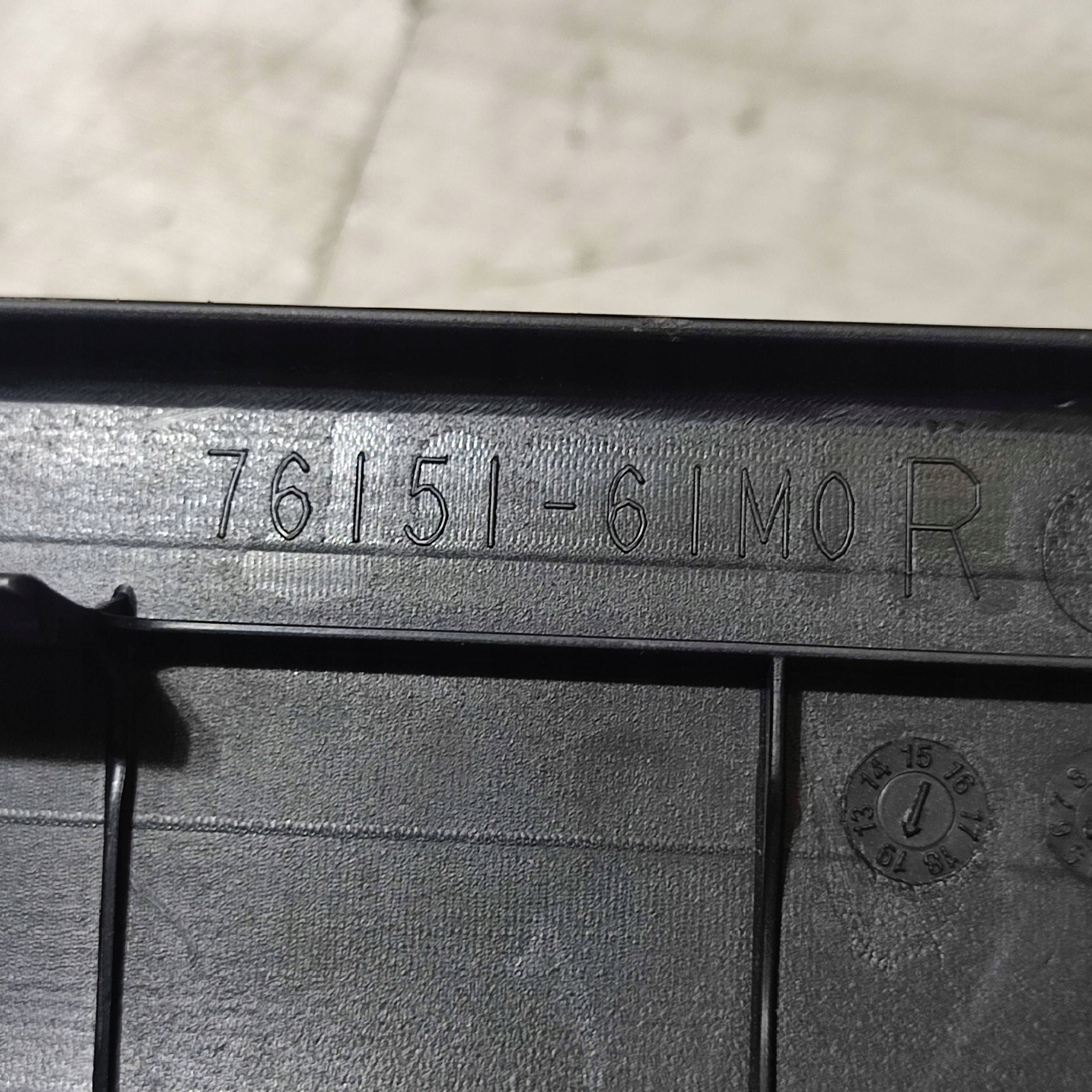 cap threshold door przednich front right Suzuki Vitara (LY) 7615161M0