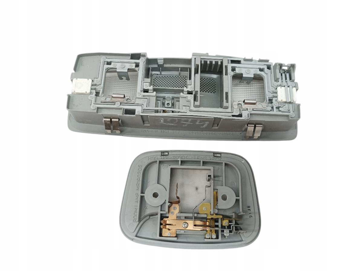 FANALE CIELO INTERNO KOMPLET 8401A009ZZ Peugeot 4007 e (2007-2012)
