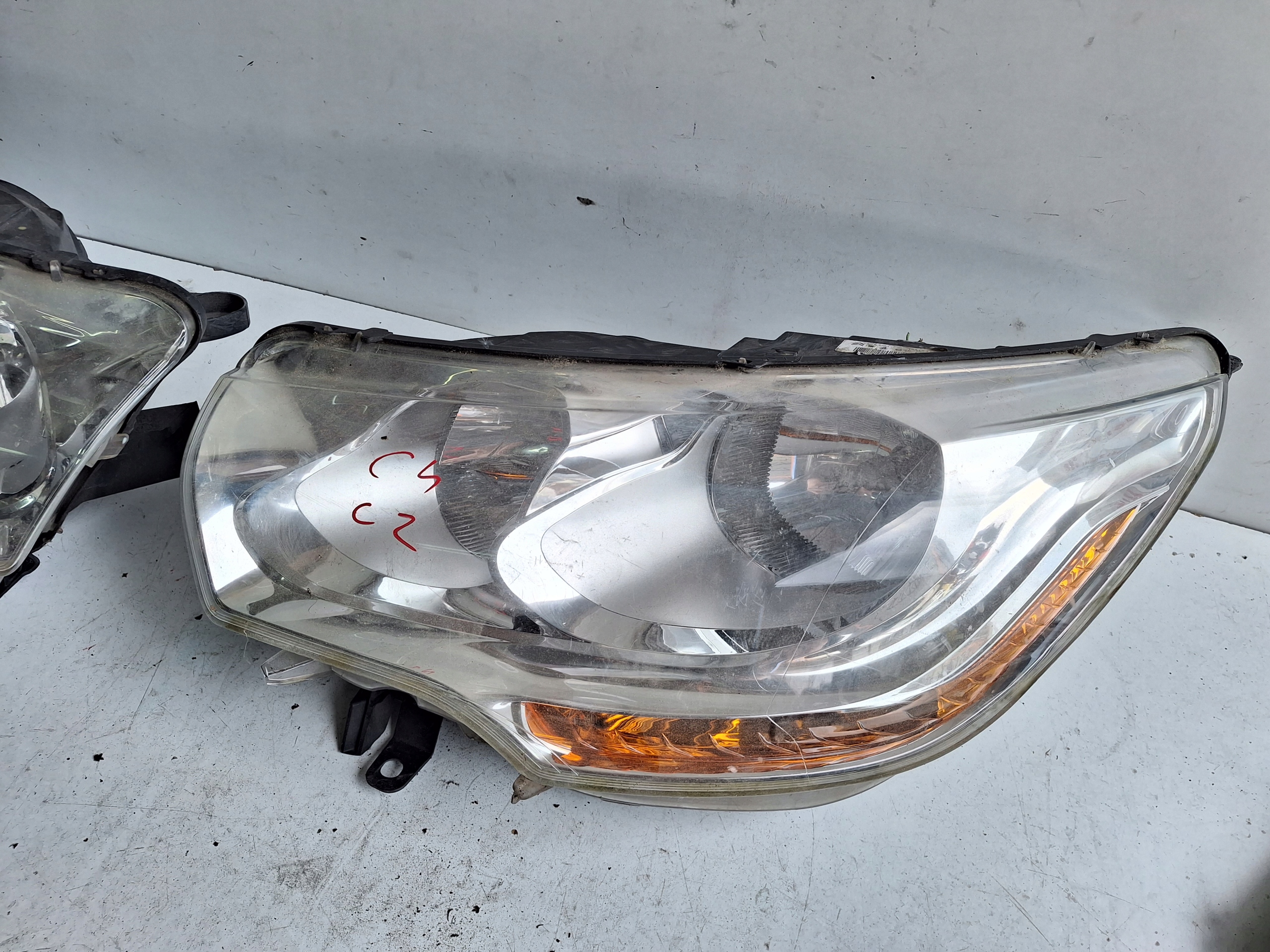 CITROEN C4 II 10-14 light left UK
