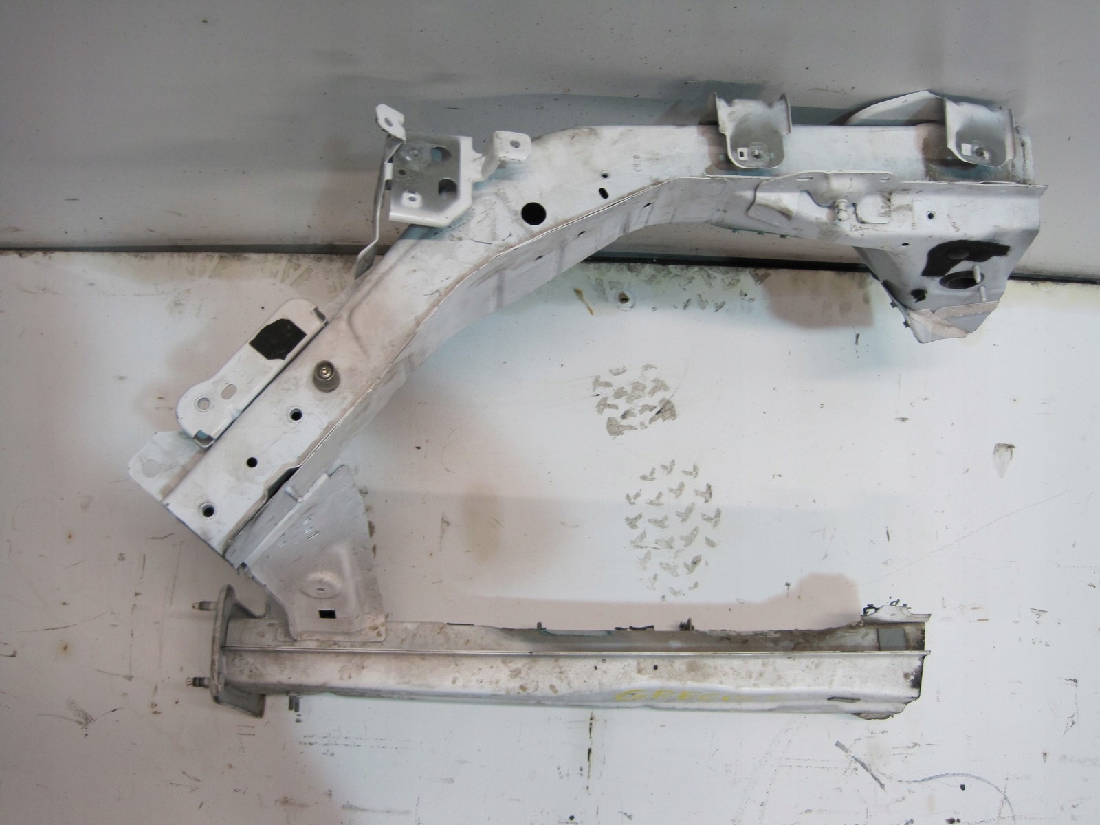quarter right front MASERATI GRECALE
