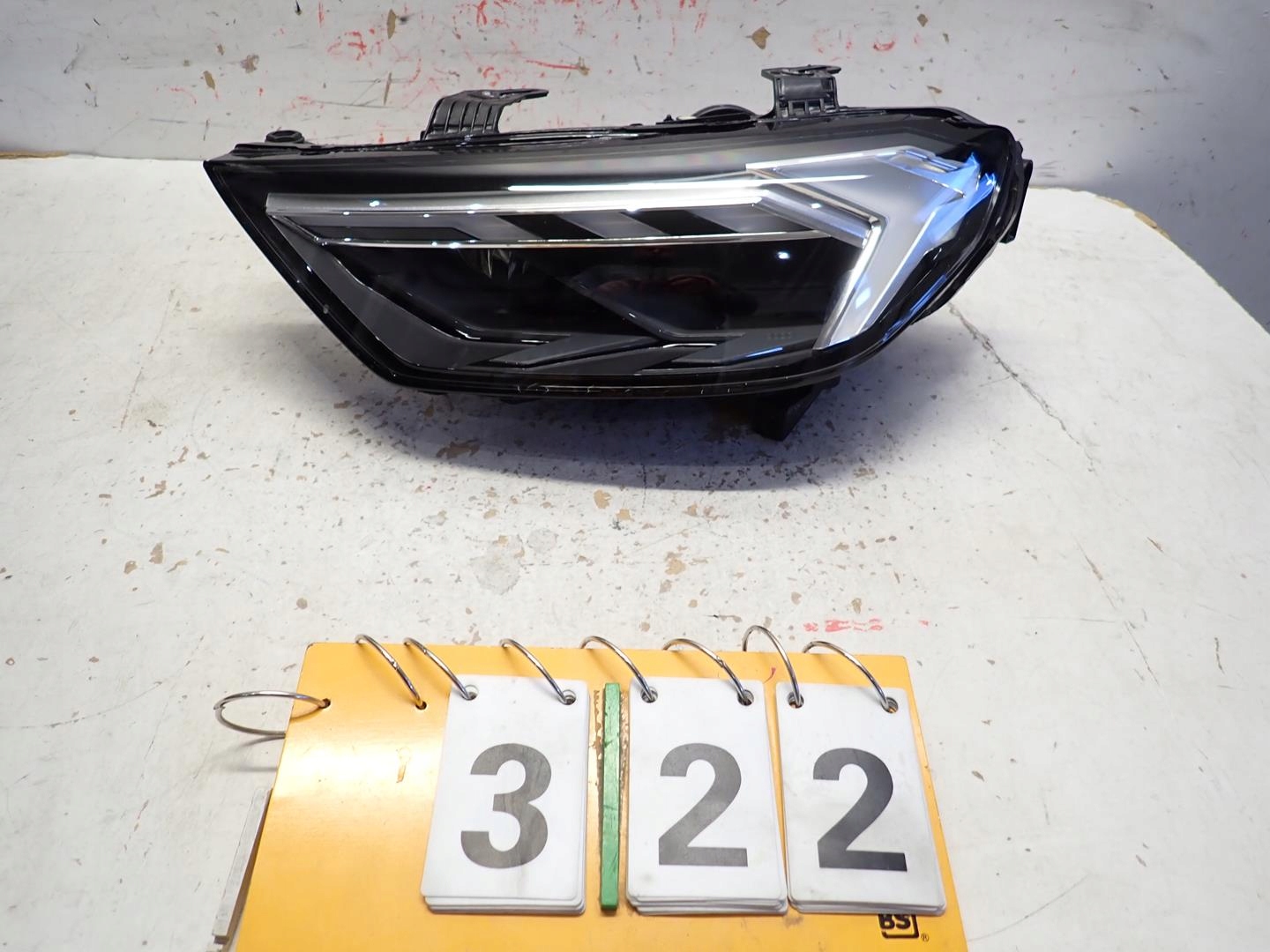 light front front left AUDI A1 II 2019- FULL LED 82A941033D