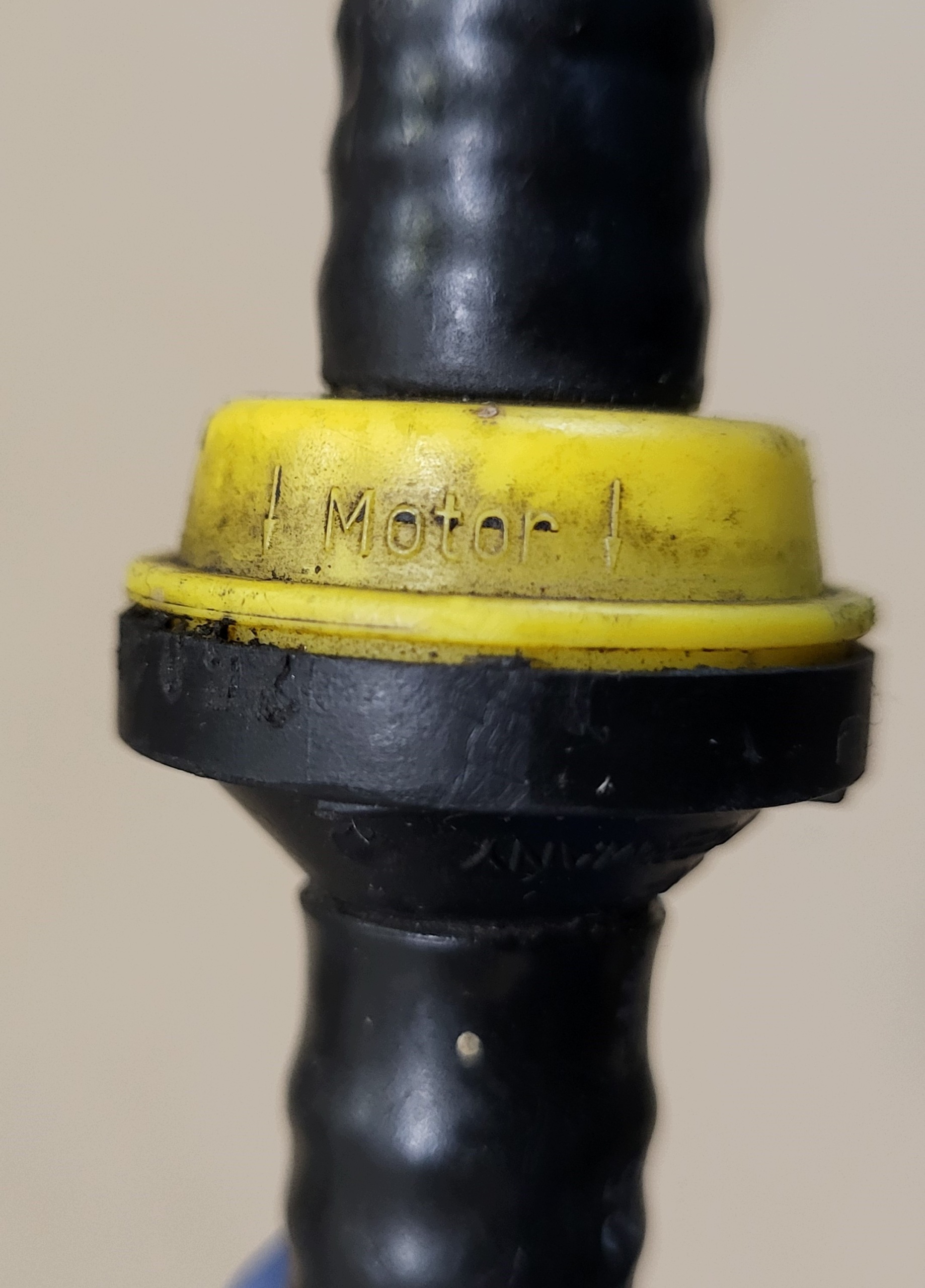 prijenos vakum serva OPEL CALIBRA 2.0 benzin