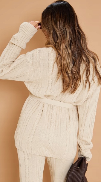 PRETTYLITTLETHING NARZUTKA CIĄŻOWA BEŻOWA 34 EGC Marka Prettylittlething