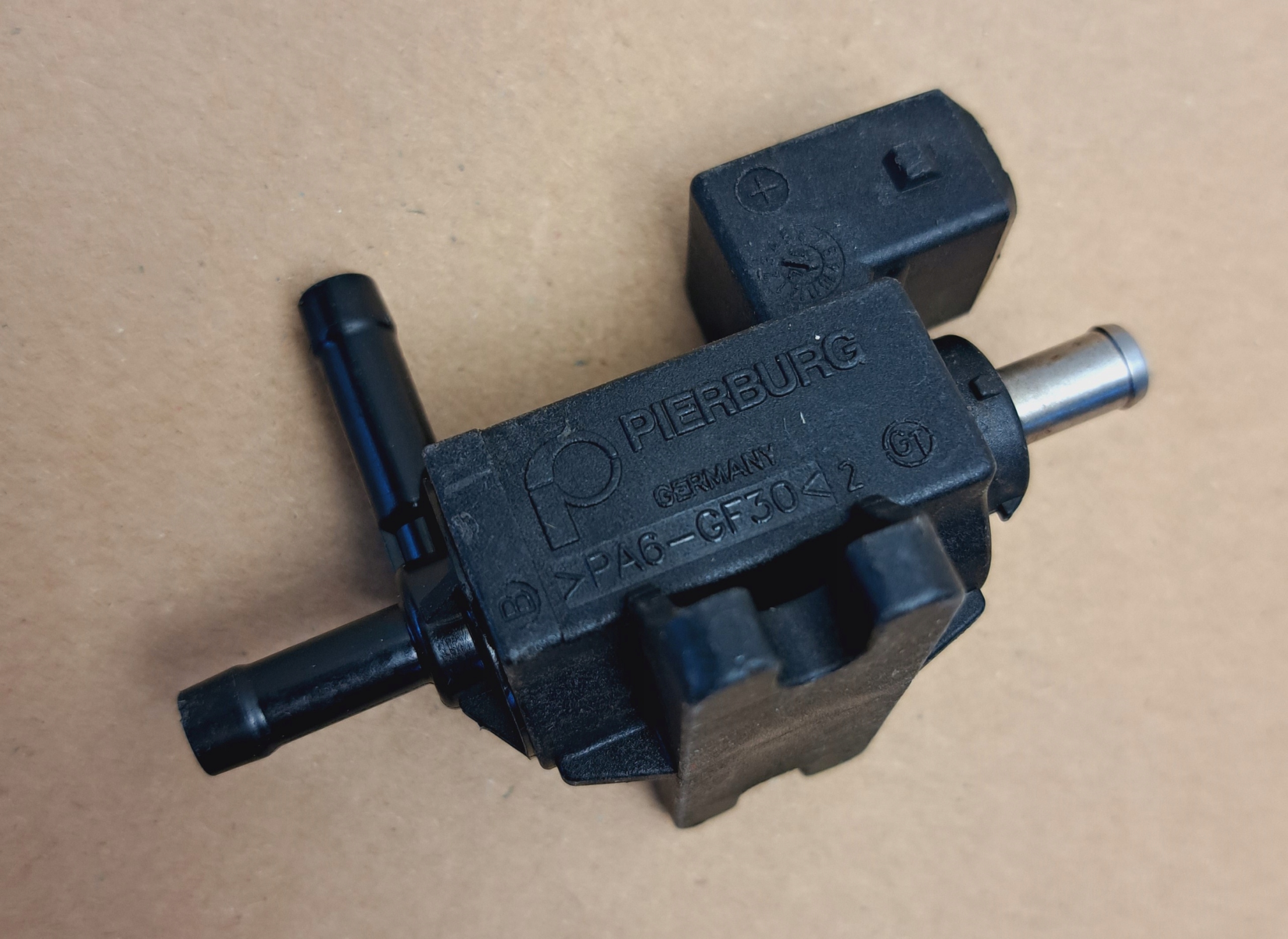 PIERBURG ELEKTROZAWÓR 7.02906.02 Producent części Pierburg