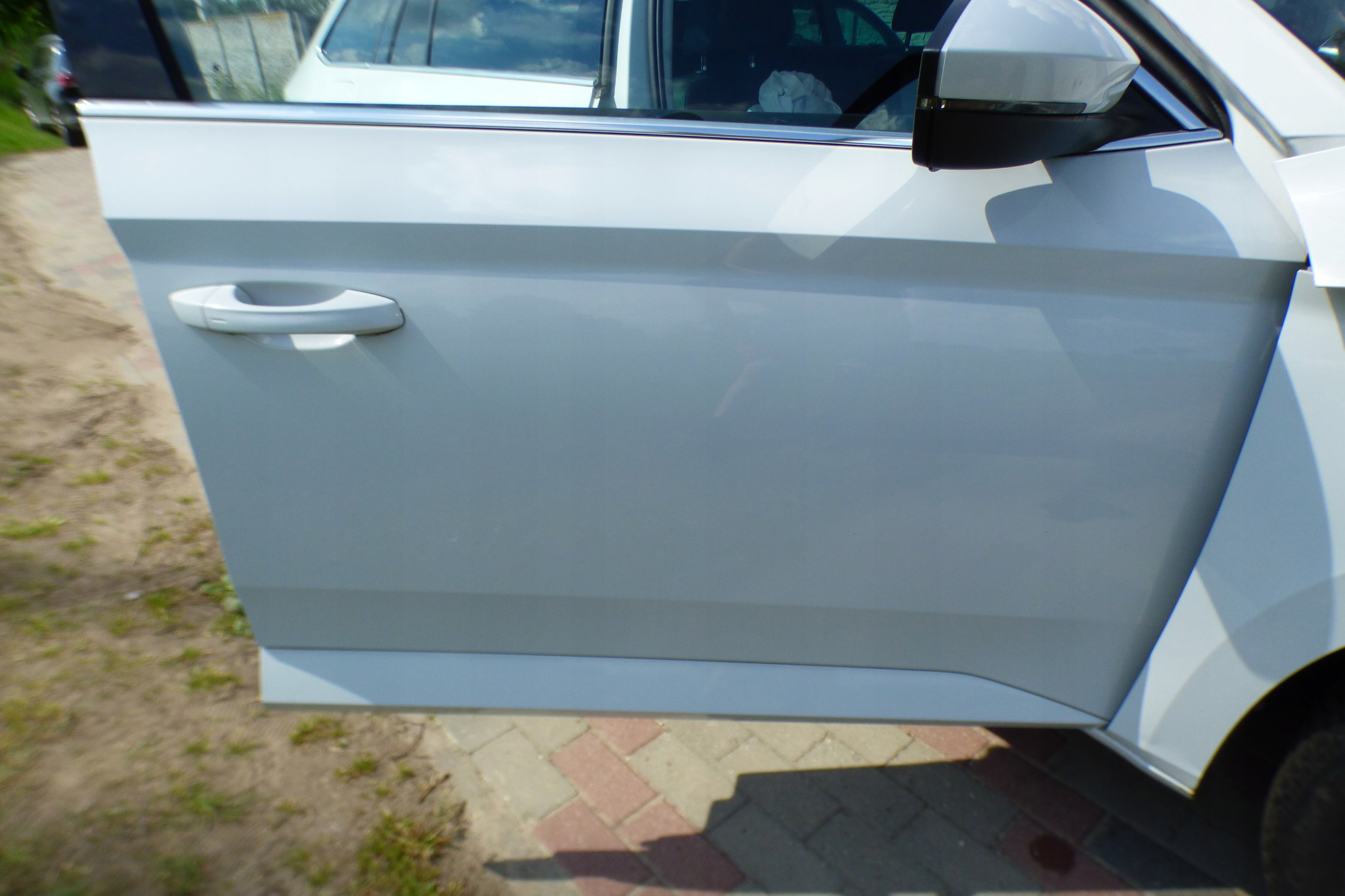 Tür rechts vorne st.BDB ORYG.LAKIER LF9E SKODA SUPERB III