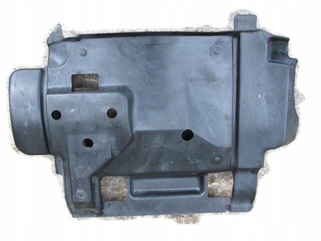 Cherokee Liberty KJ LIFT 2.8 crd Osłona silnika pod silnik