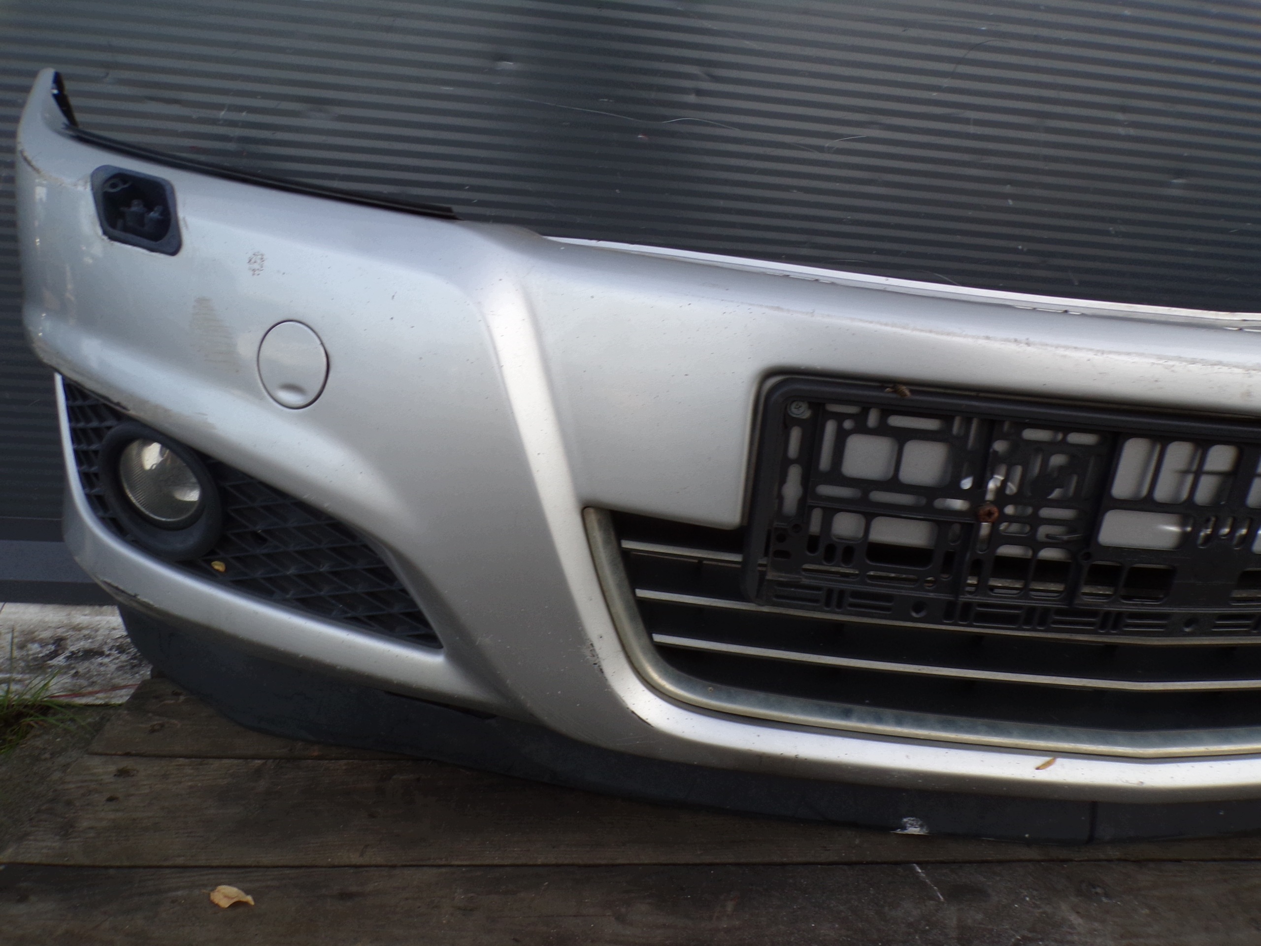 front bumper front OPEL ASTRA H LIFT washers colour Z157