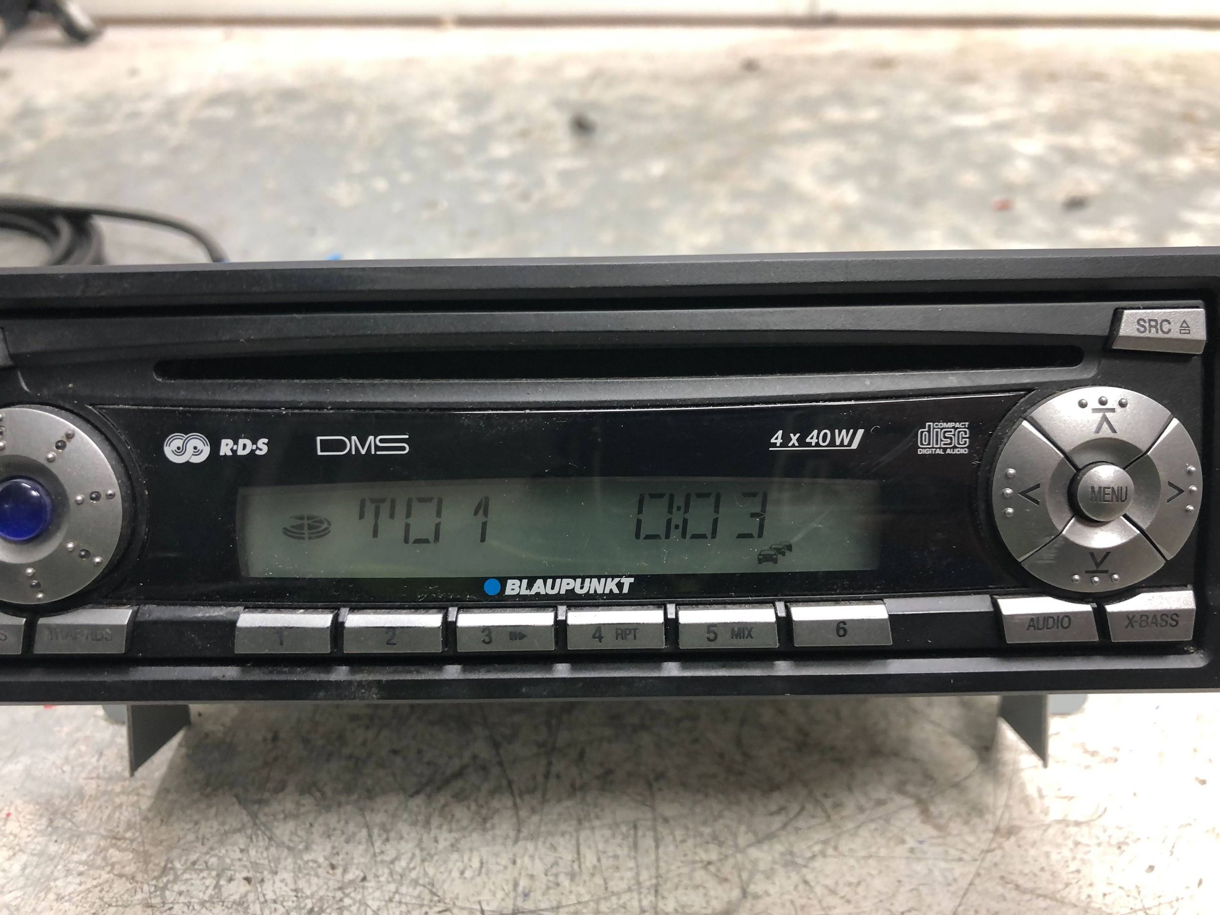 VW SKODA AUDI RADIO CD DMS BLAUPUNKT 96829596