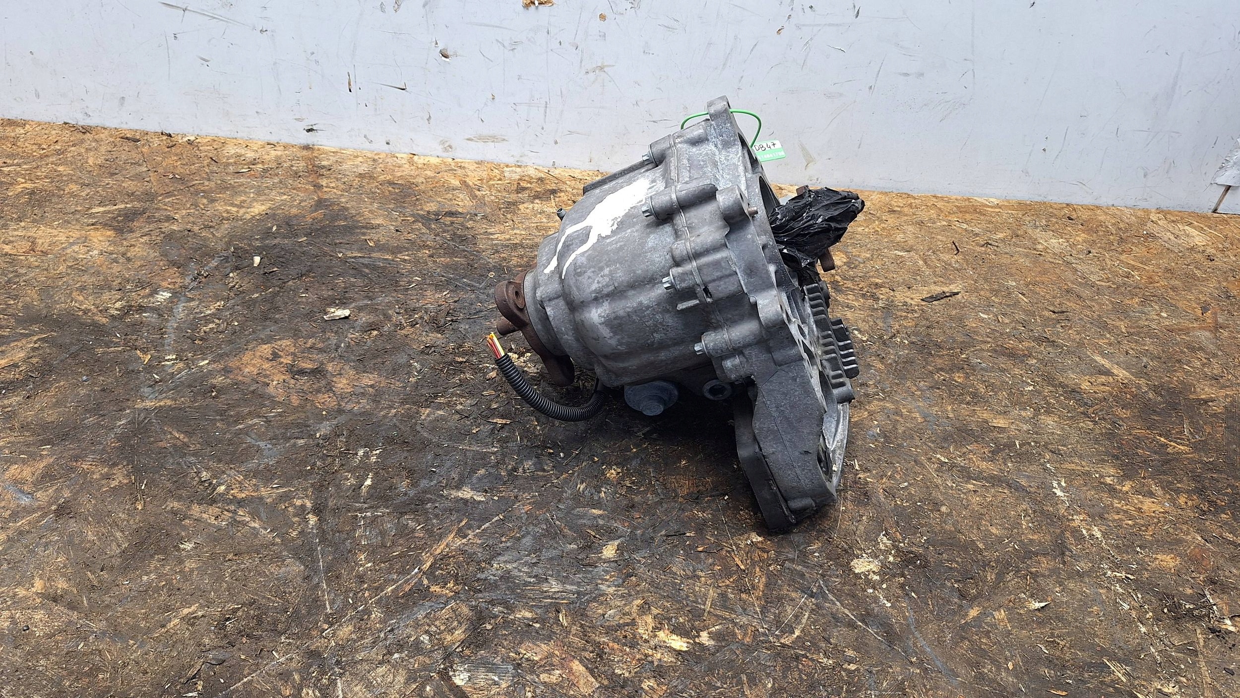 REDUKTOR Getriebe getriebe 7613152 BMW E90 E91 2.0D N47 X-DRIVE