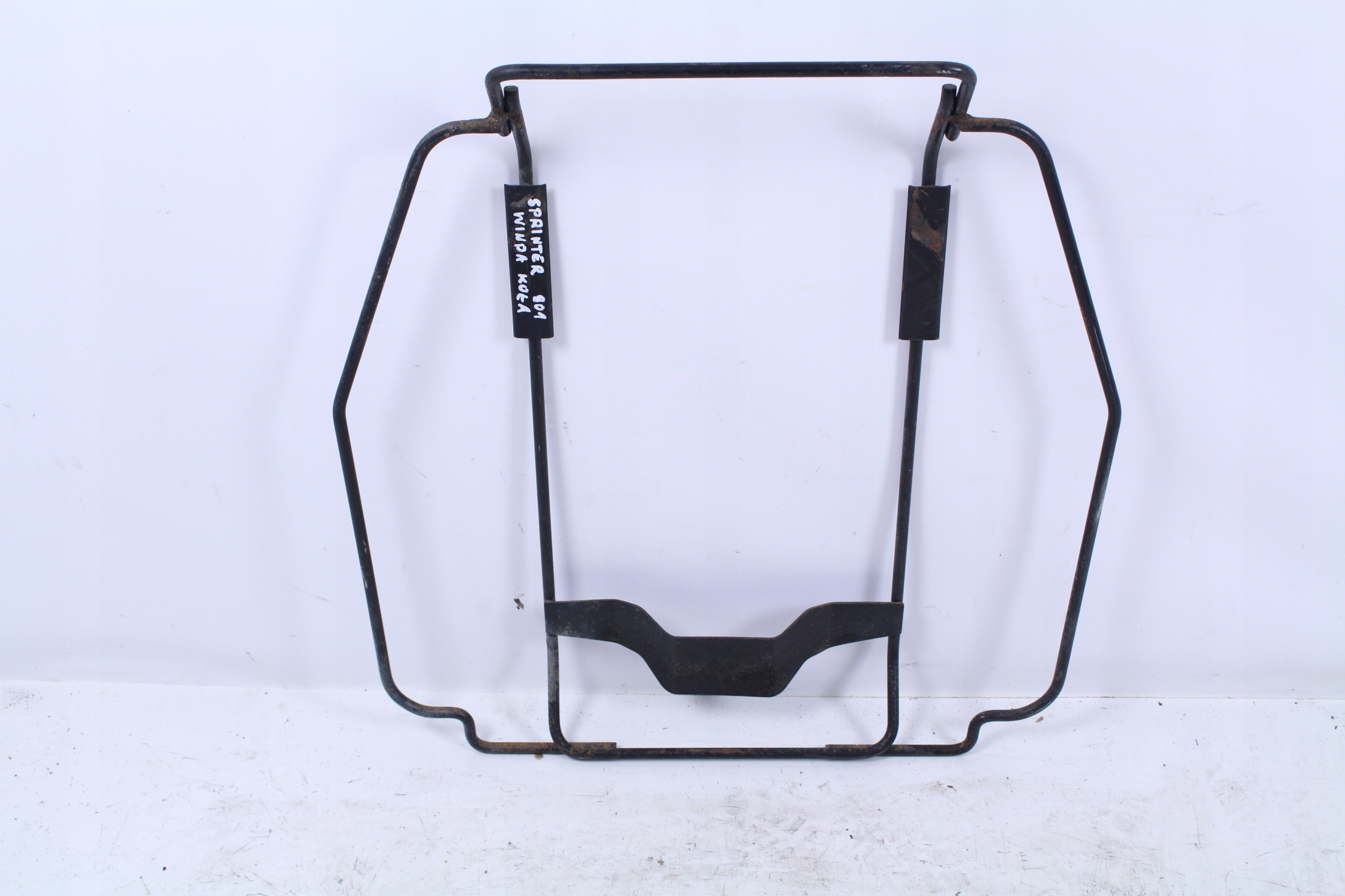 WINDA KOŁA ZAPASOWEGO MERCEDES SPRINTER 901 Producent części Mercedes-Benz OE