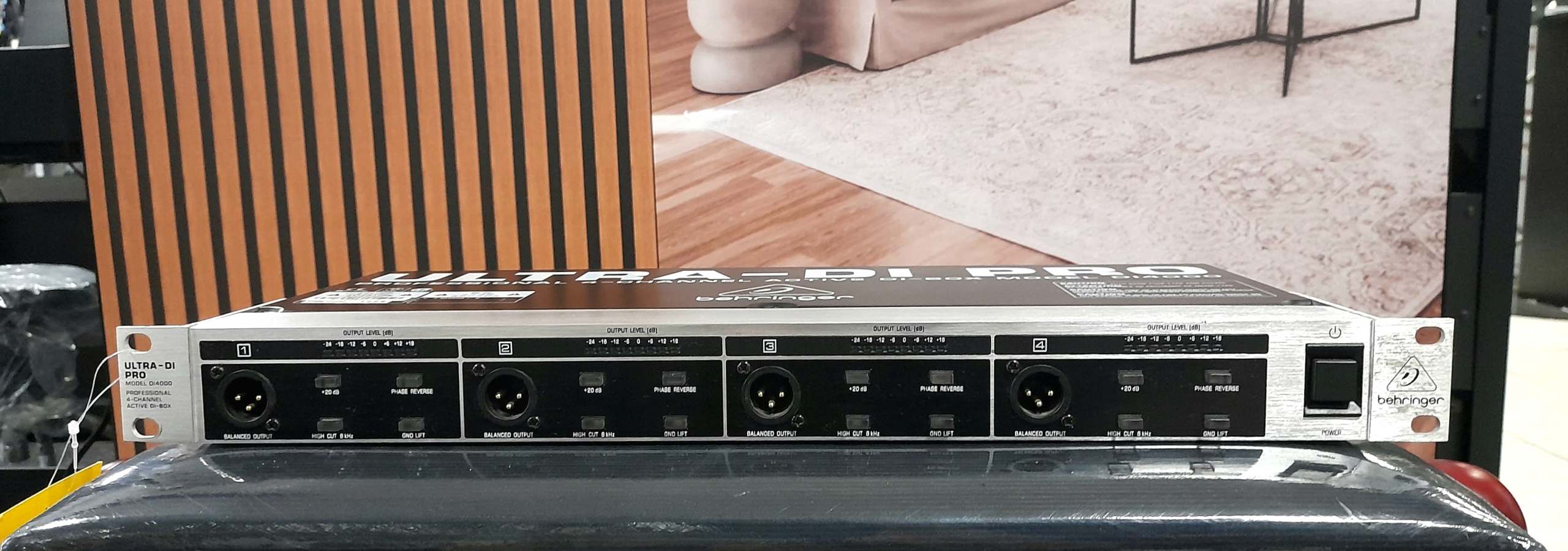 BEHRINGER ULTRA-DI PRO DI4000 ベリンガー Behringer DI4000 - Sklep Muzyczny Music Center - Sklep