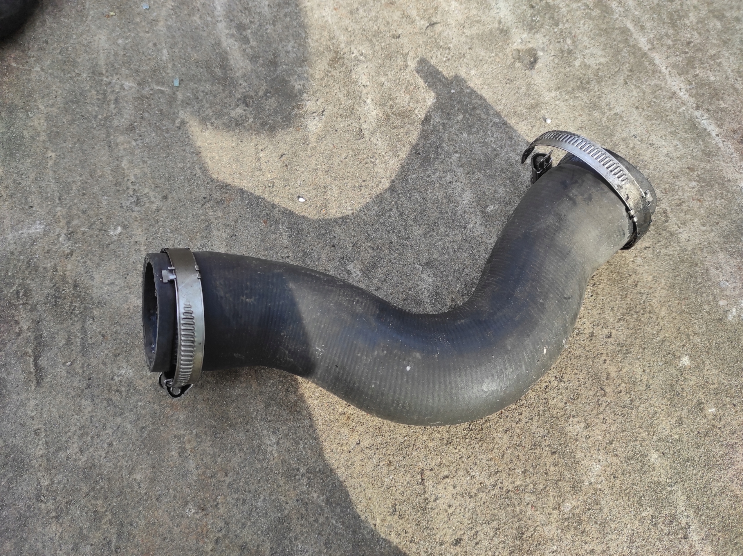 hose pipe INTELCOOLERA 1.2 TDI 6R0145834C VW SEAT