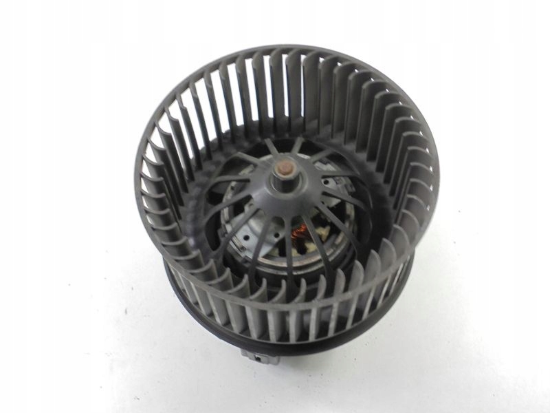 86a8f73842e4b240bf2d6463ebf8