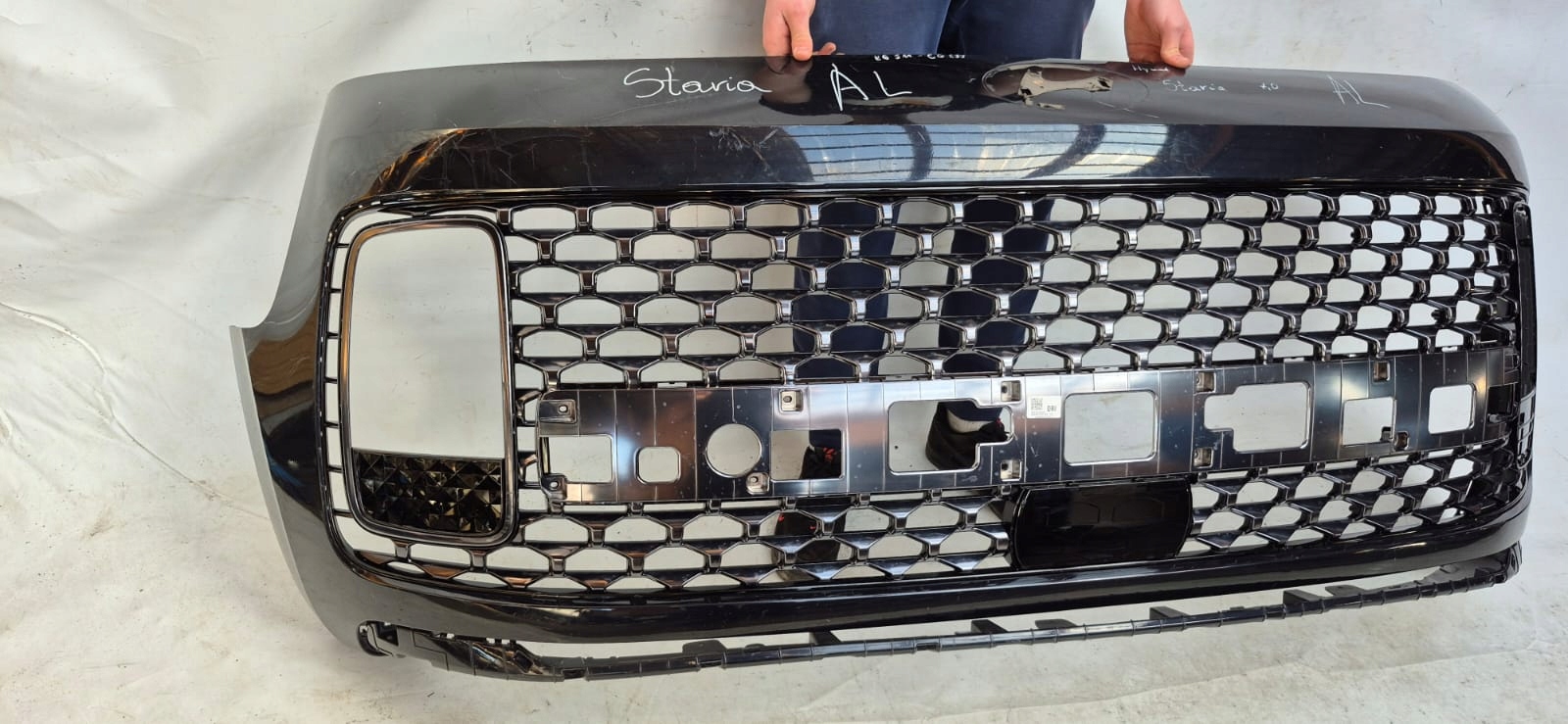 HYUNDAI STARIA 2022- bumper front front 86511-CG000