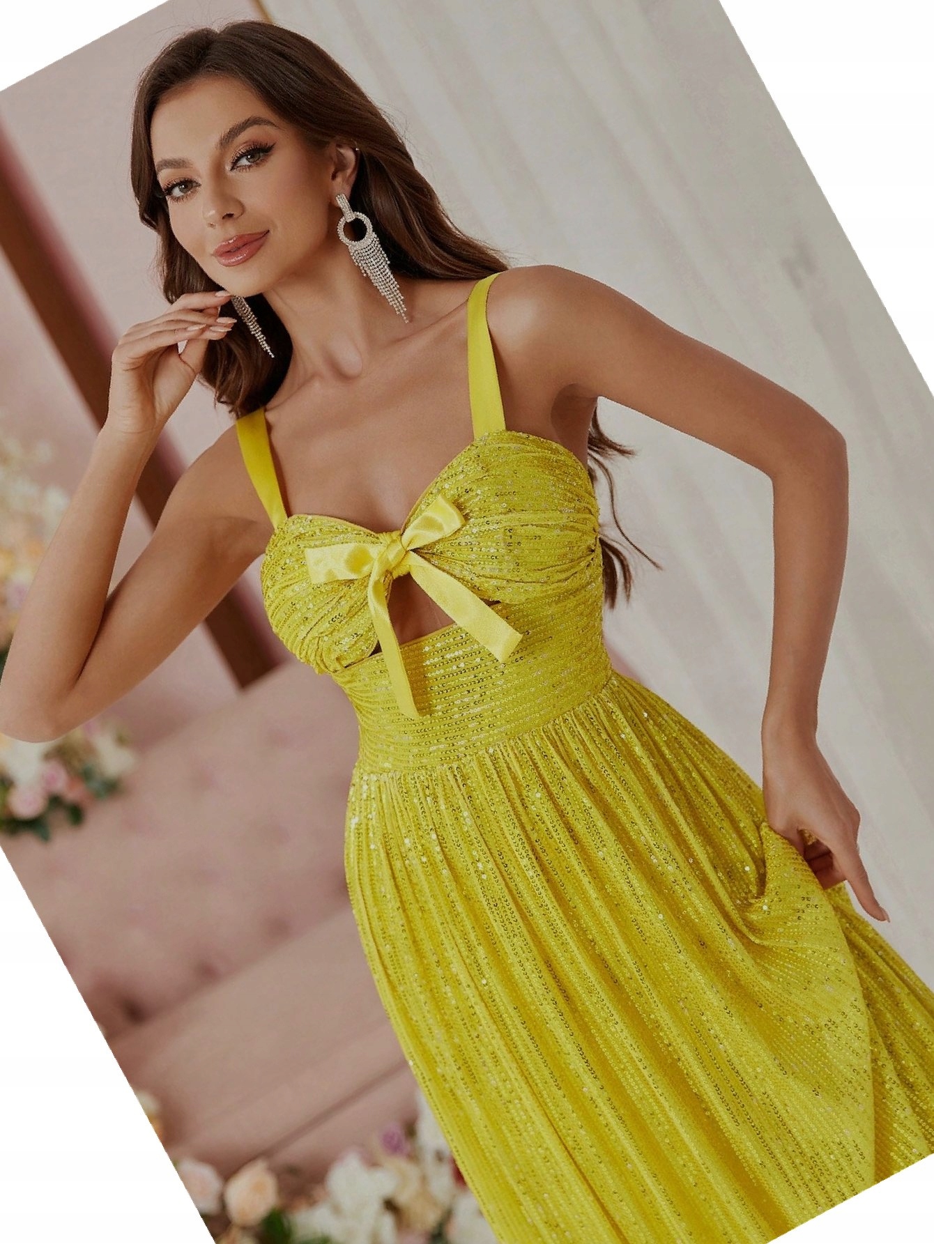 Šaty Flitrová koktejlová Ombre Na Ramínkách Maxi L 40