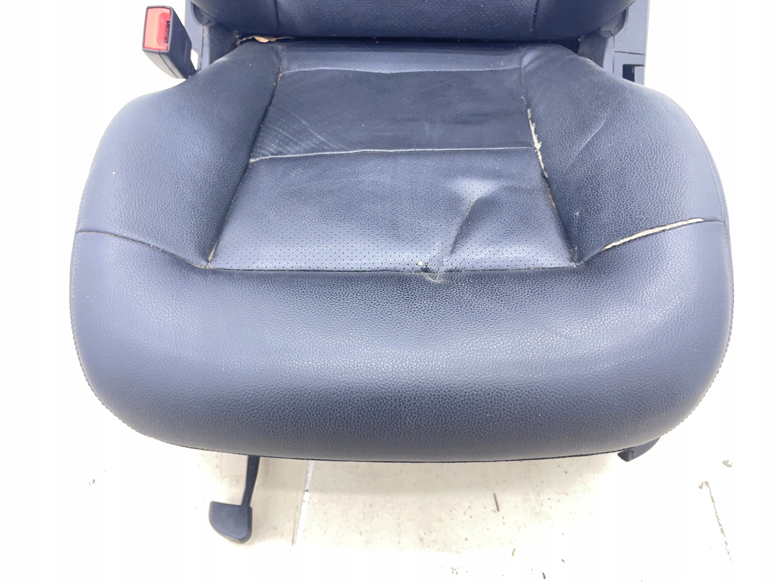 seat front left driver´s MERCEDES W212 leather EUROPA GRZANY