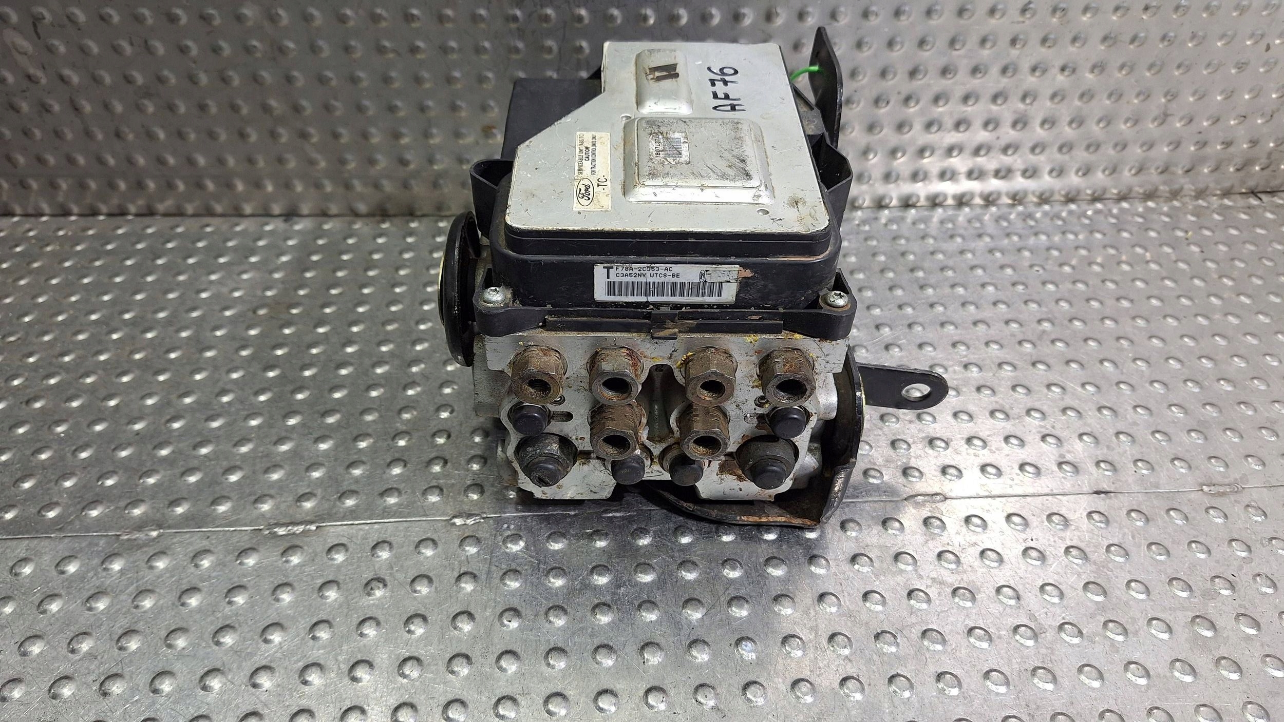 pump control unit ABS F78A-2C353-AC FORD WINDSTAR