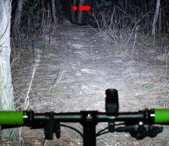 LAMPKA ROWEROWA LED PRZÓD NA USB MOCNA TYŁ ZESTAW KIEROWNICĘ ROWER ŚWIATŁO Model Ledowe wiatlo do roweru przod i tyl zestaw jasne