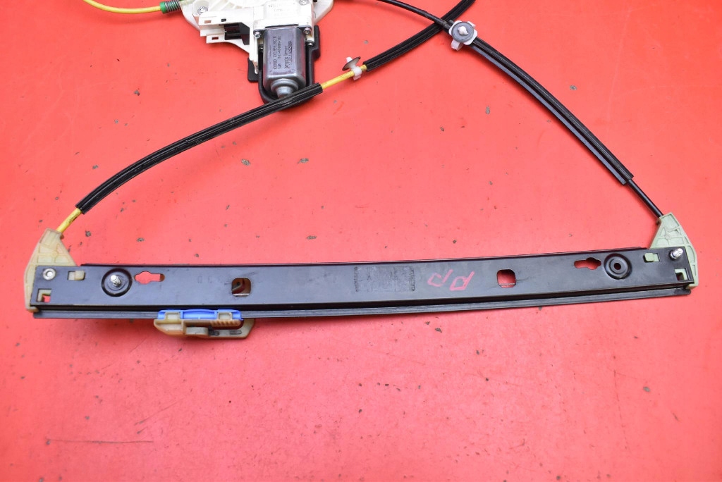 window regulator right front EU 8K0959802B AUDI A8 D4 LONG 10-14