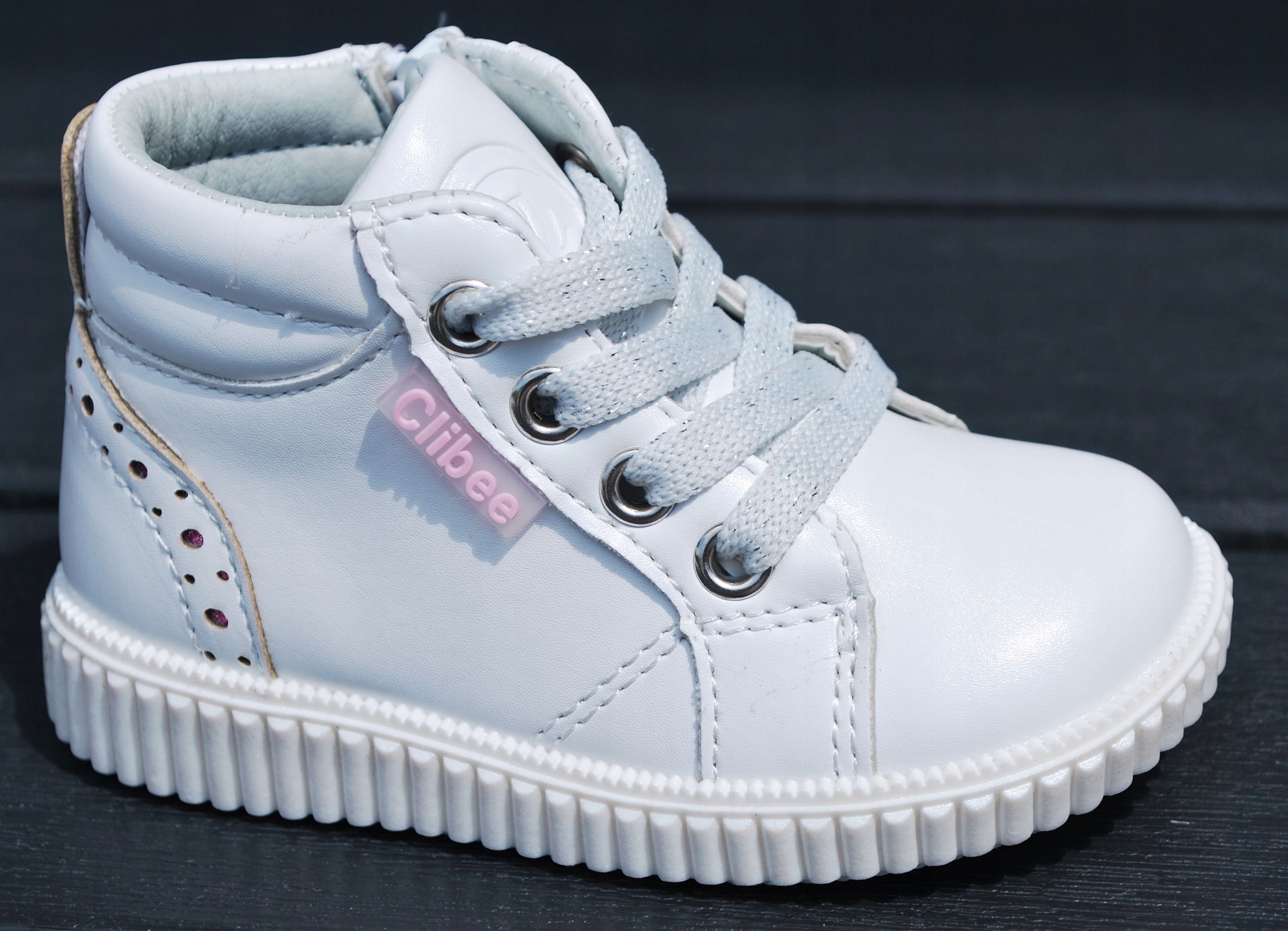 TRZEWIKI NA SUWAK wkł.skóra profil r.22 / 14cm Marka Clibee