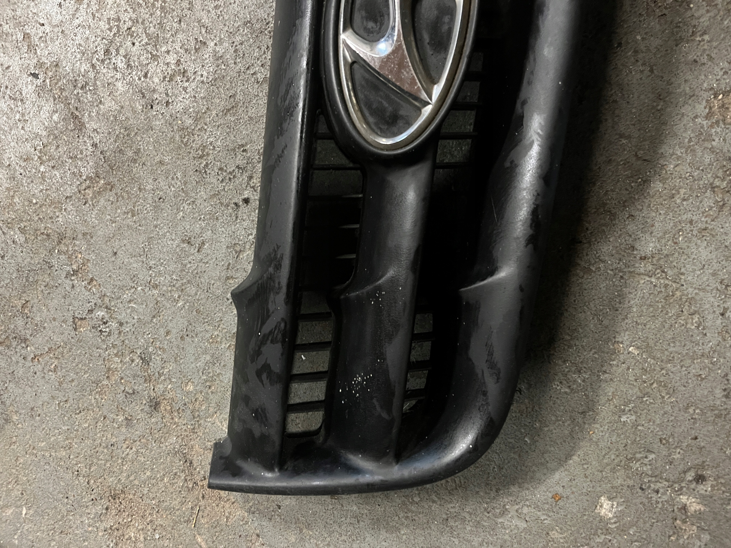 решетка радиатора Hyundai 01-05 86365-17000