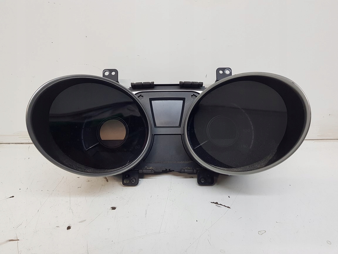 HYUNDAI IX35 dials clock UK 94008-2Y530 1,7CRDI